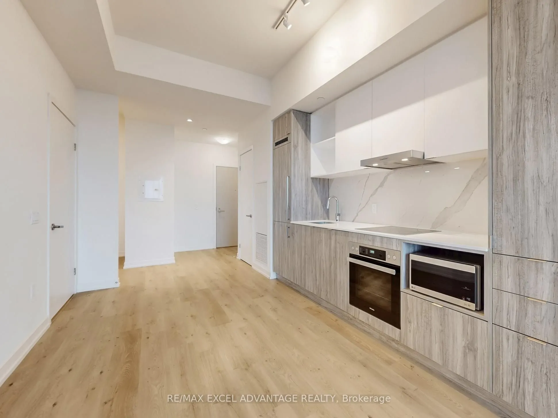 138 Downes Street, #6901