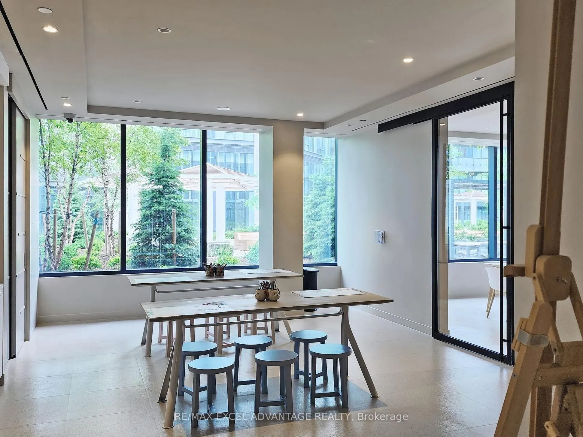 138 Downes Street, #6901