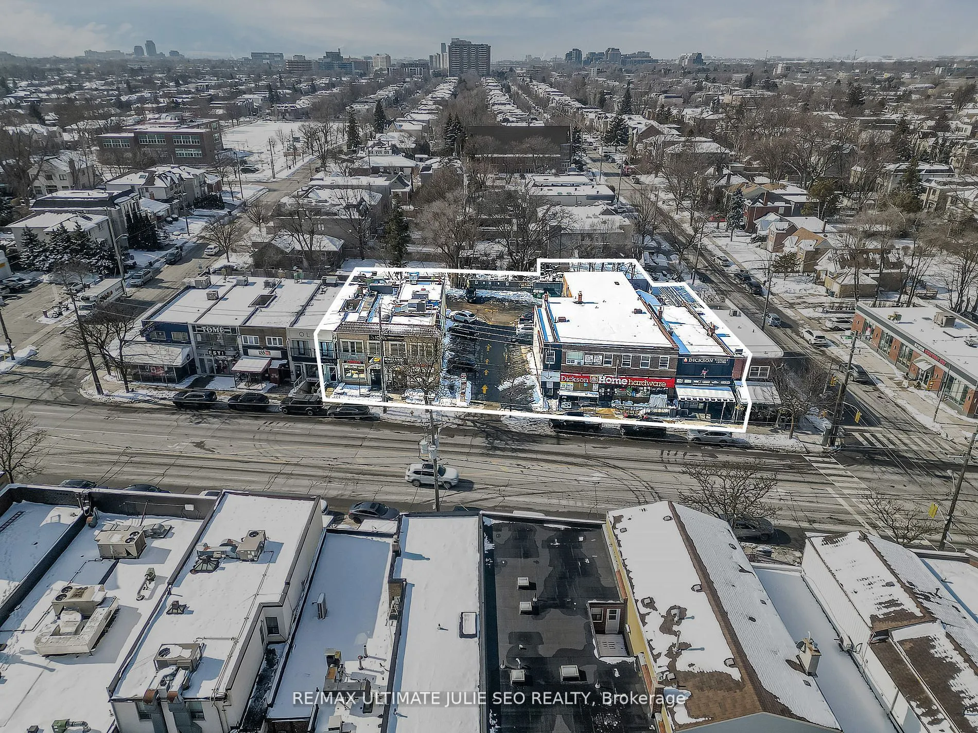 1988-2030 Avenue Road