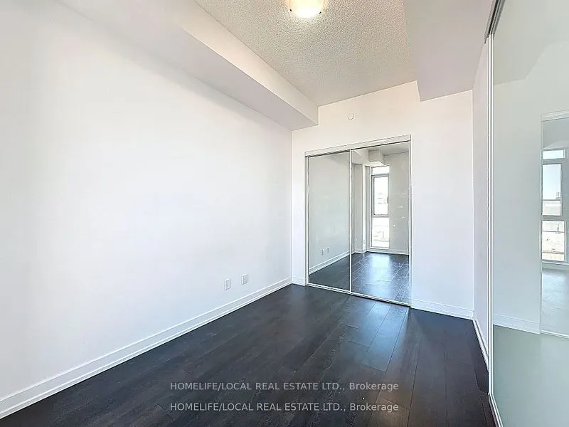 297 College Street, ## 506