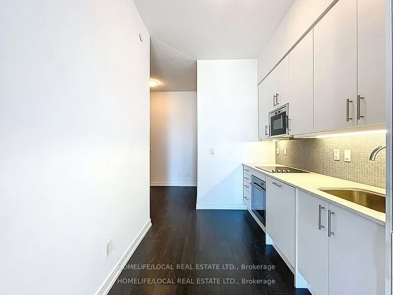 297 College Street, ## 506