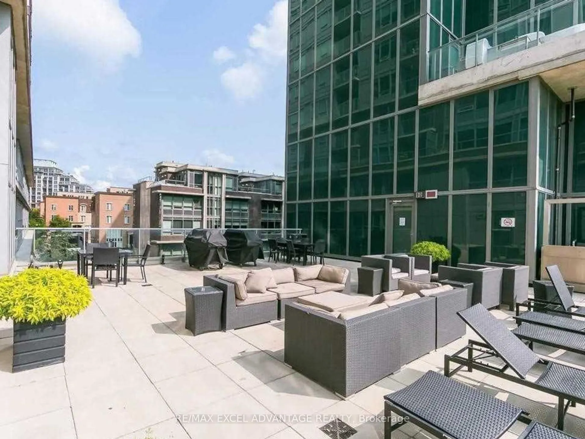 55 East Liberty Street, #405