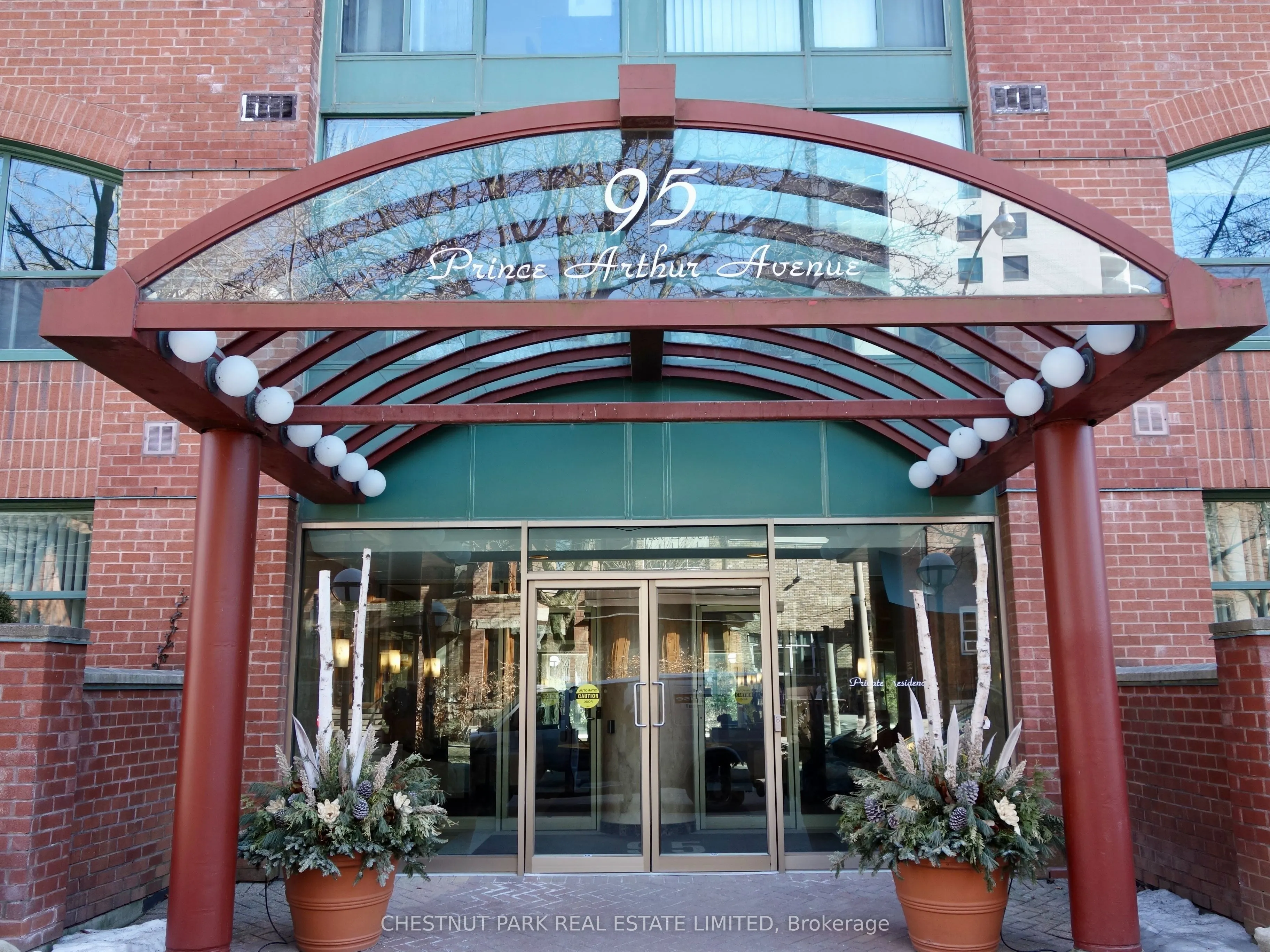 95 Prince Arthur Avenue, #615