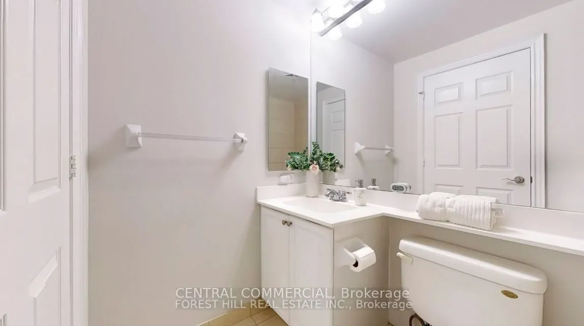 25 Greenview Avenue E, #PH24
