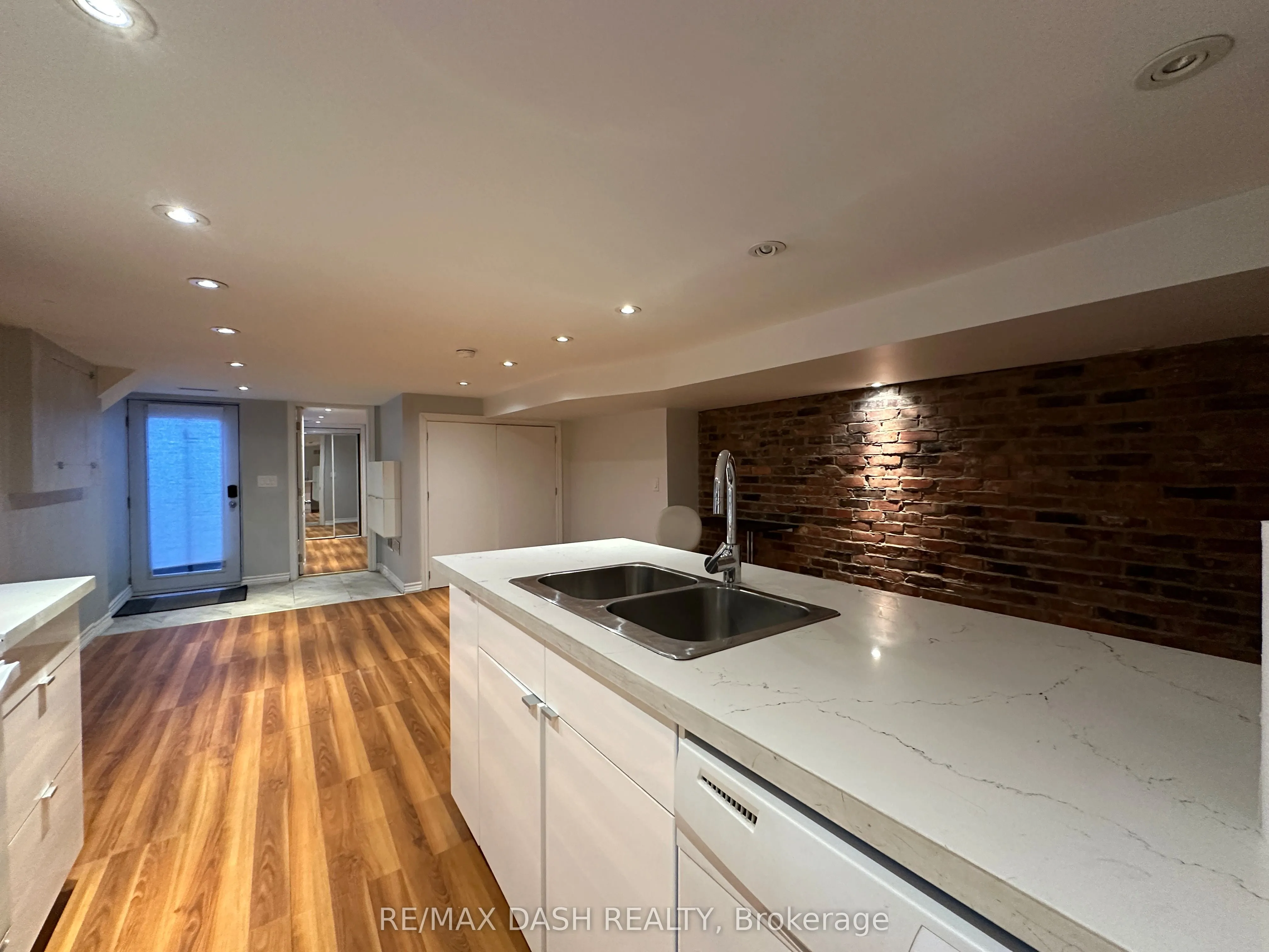 11 Somerset Avenue, #Bsmt