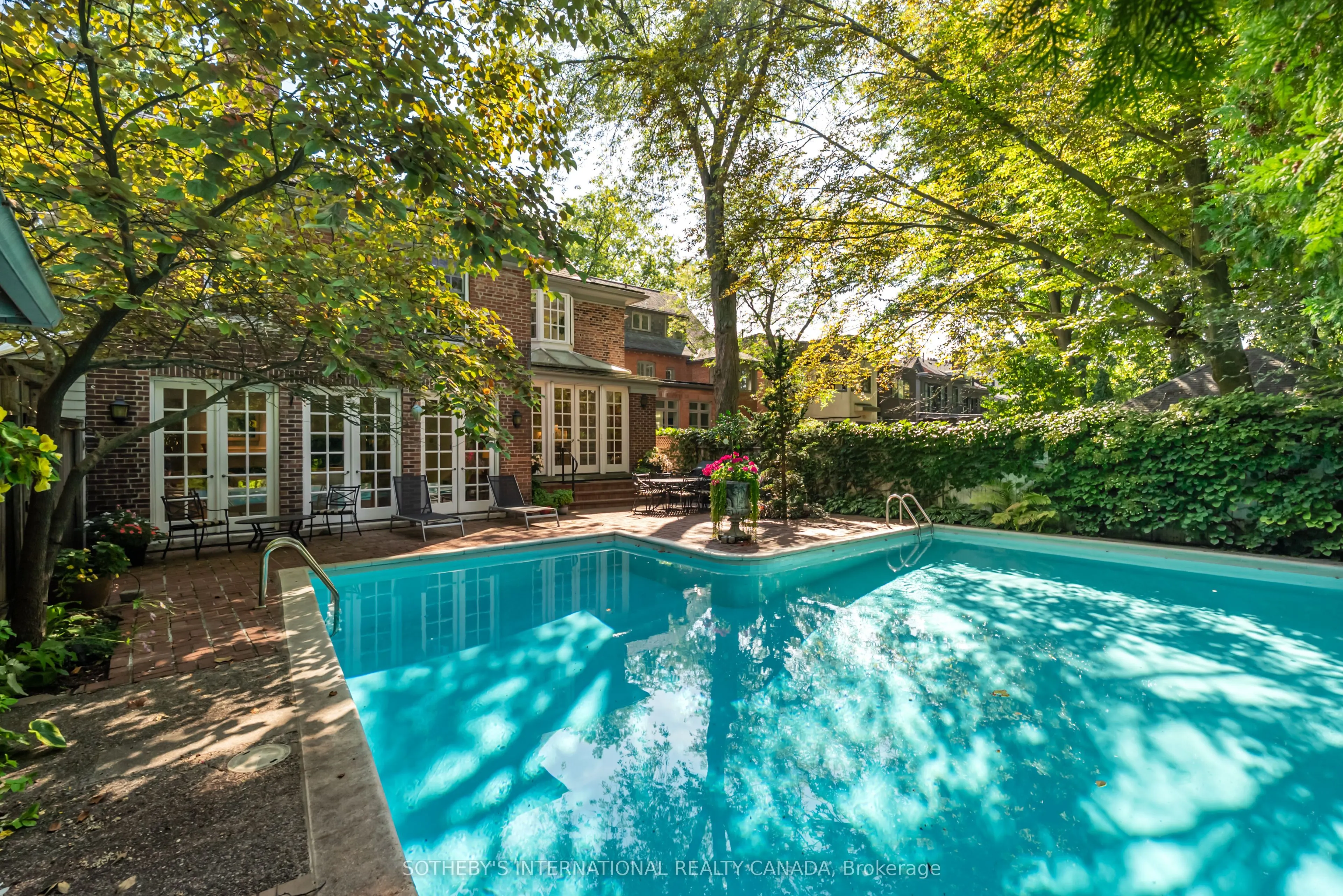 22 Binscarth Road
