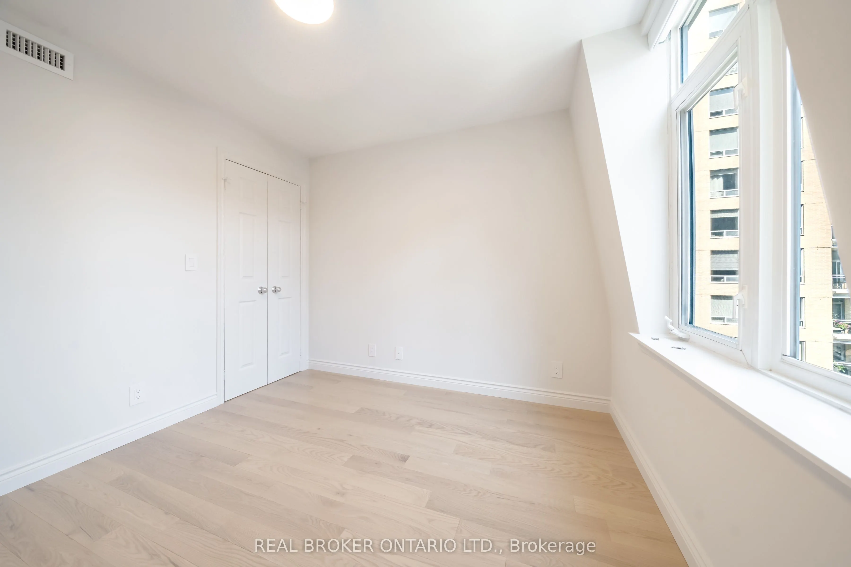 108 Redpath Avenue, #21