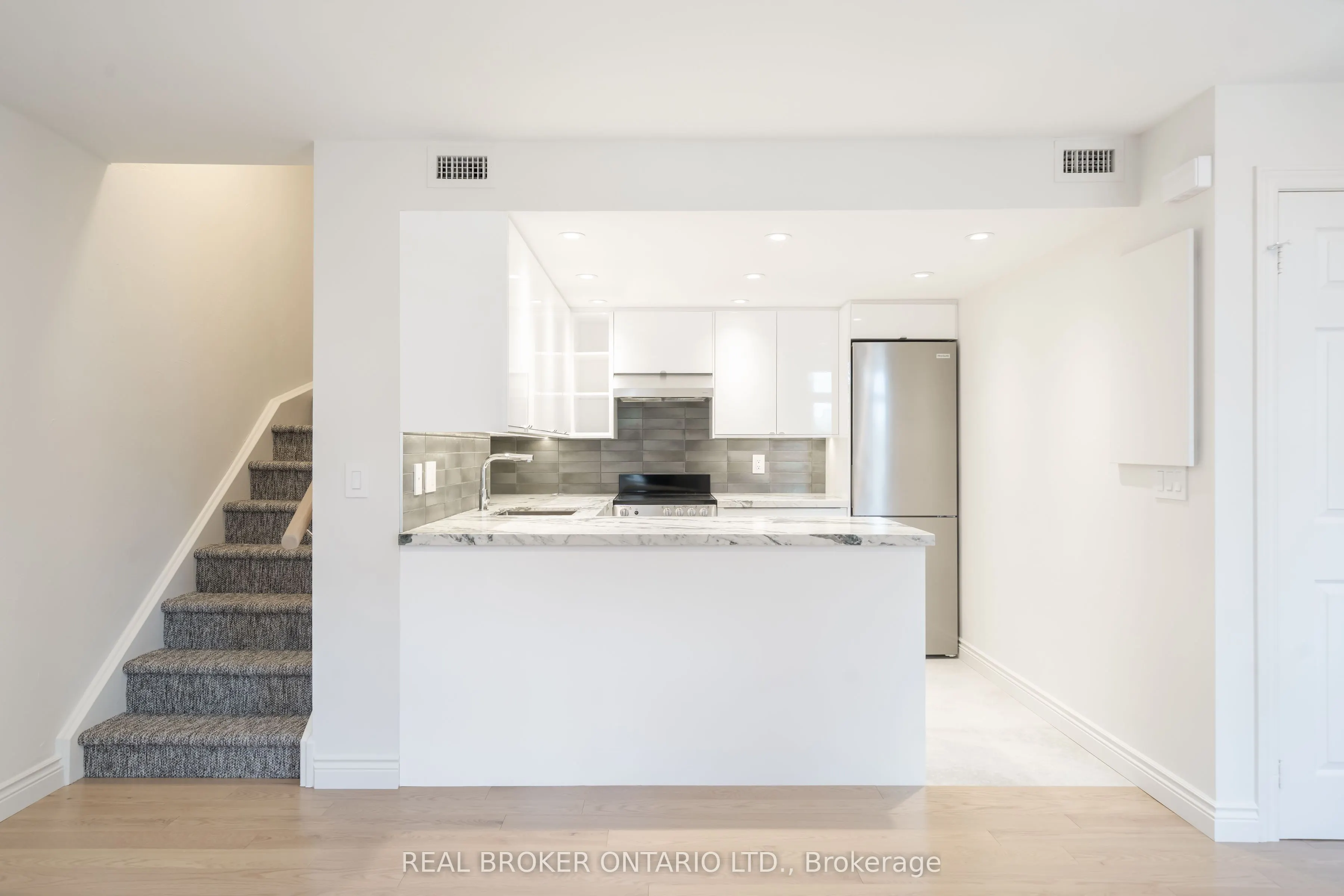 108 Redpath Avenue, #21