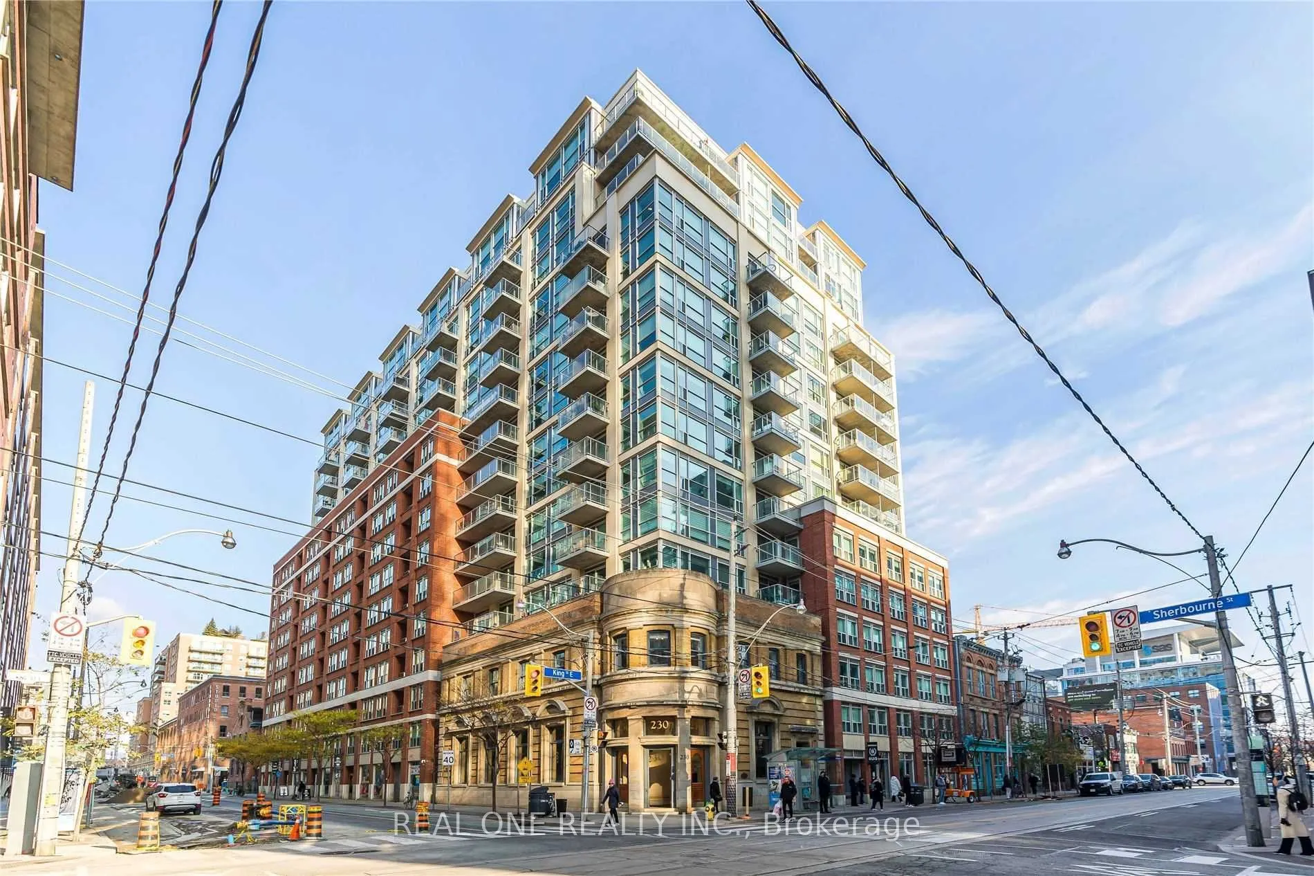 230 King Street E, #1716