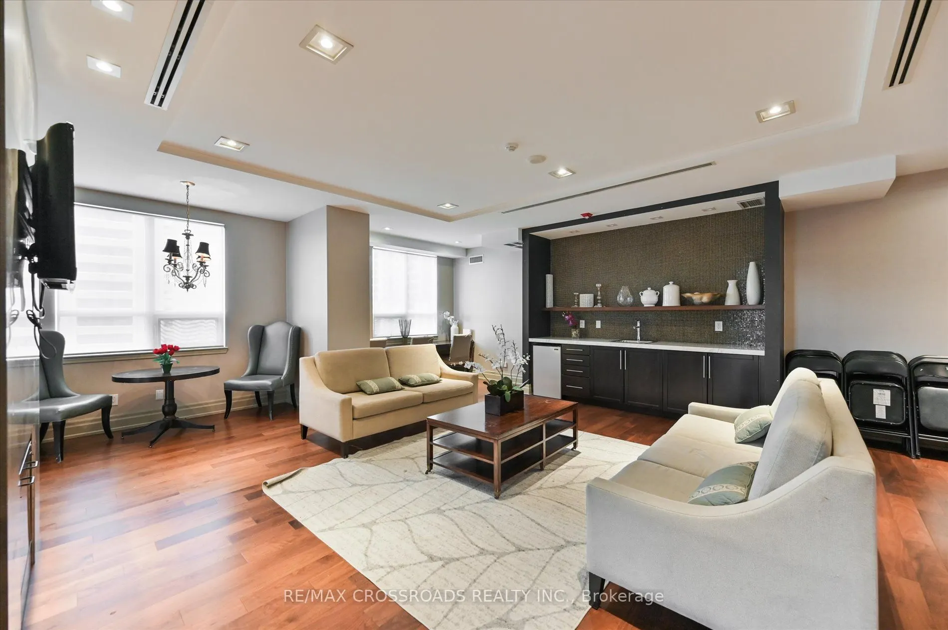 27 REAN Drive, #518