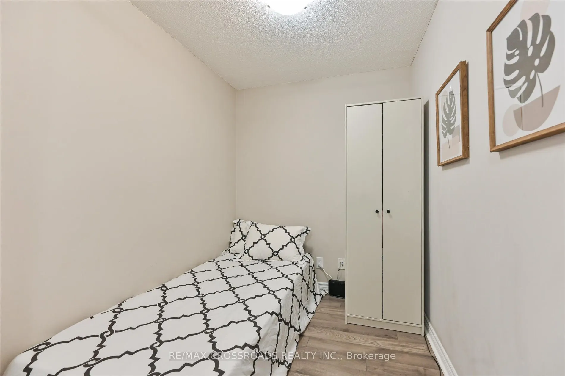 27 REAN Drive, #518