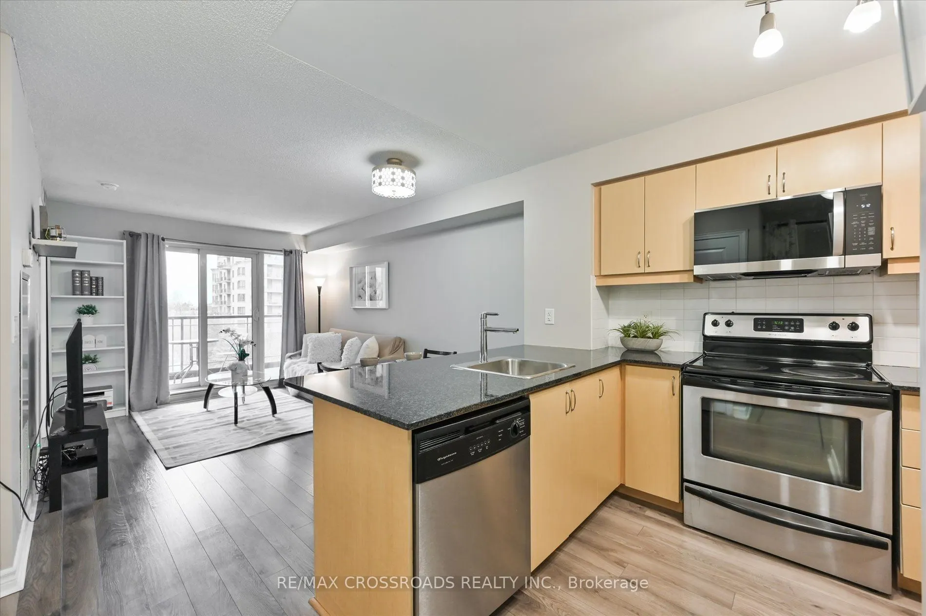 27 REAN Drive, #518