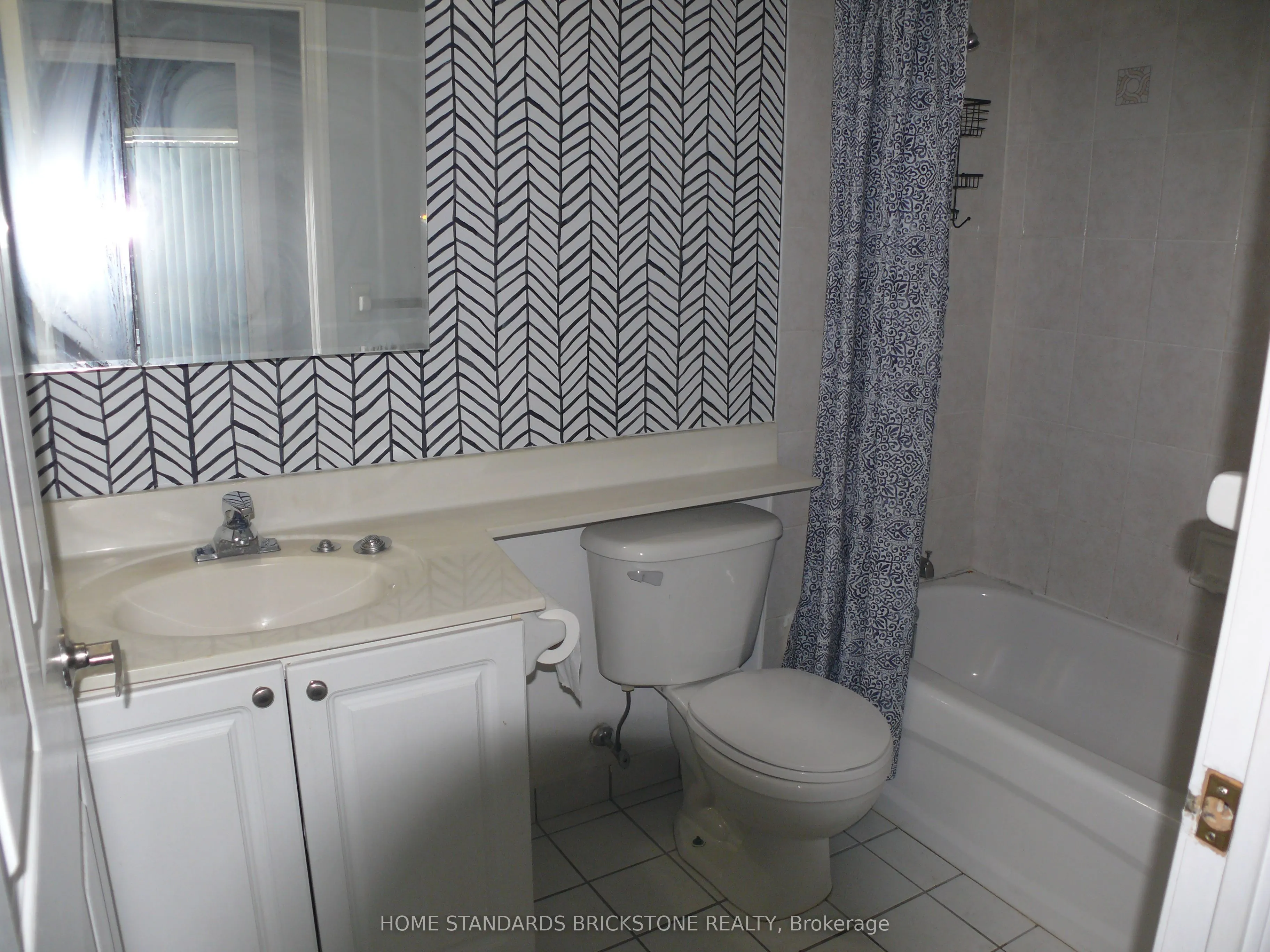 22 Olive Avenue, #2502