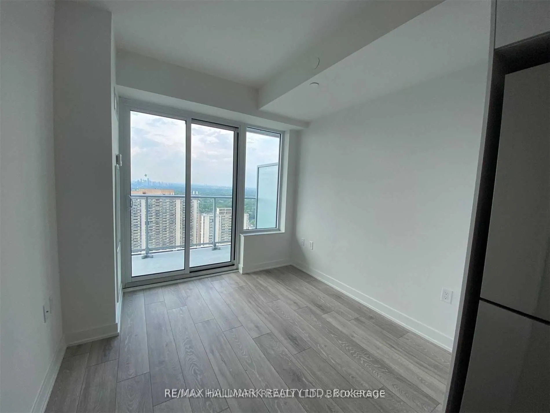 99 Broadway Avenue, #3301 Nt