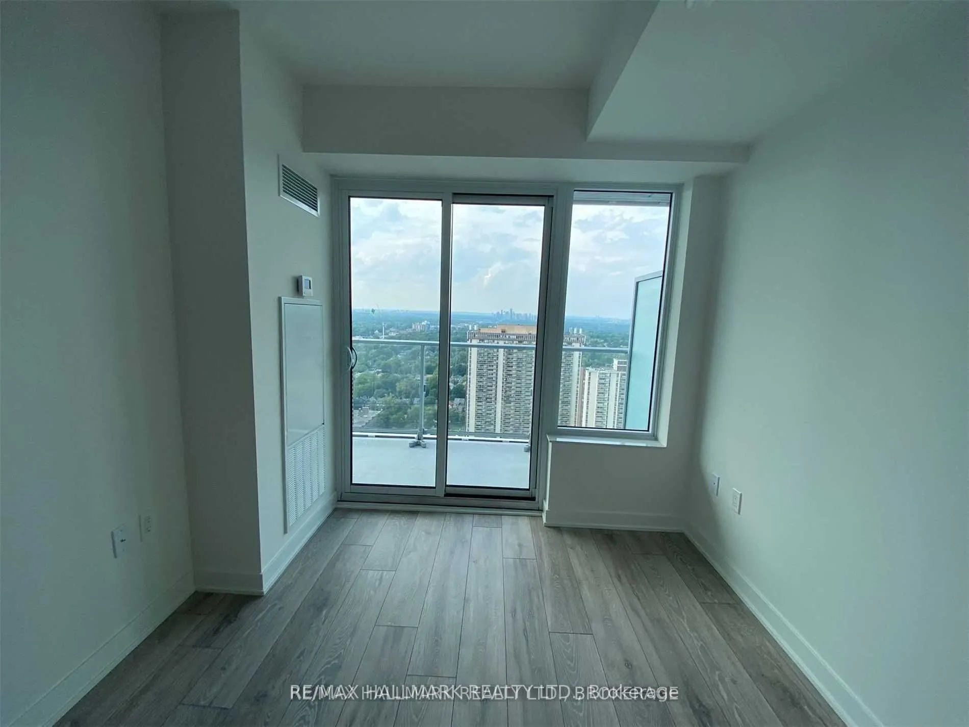 99 Broadway Avenue, #3301 Nt