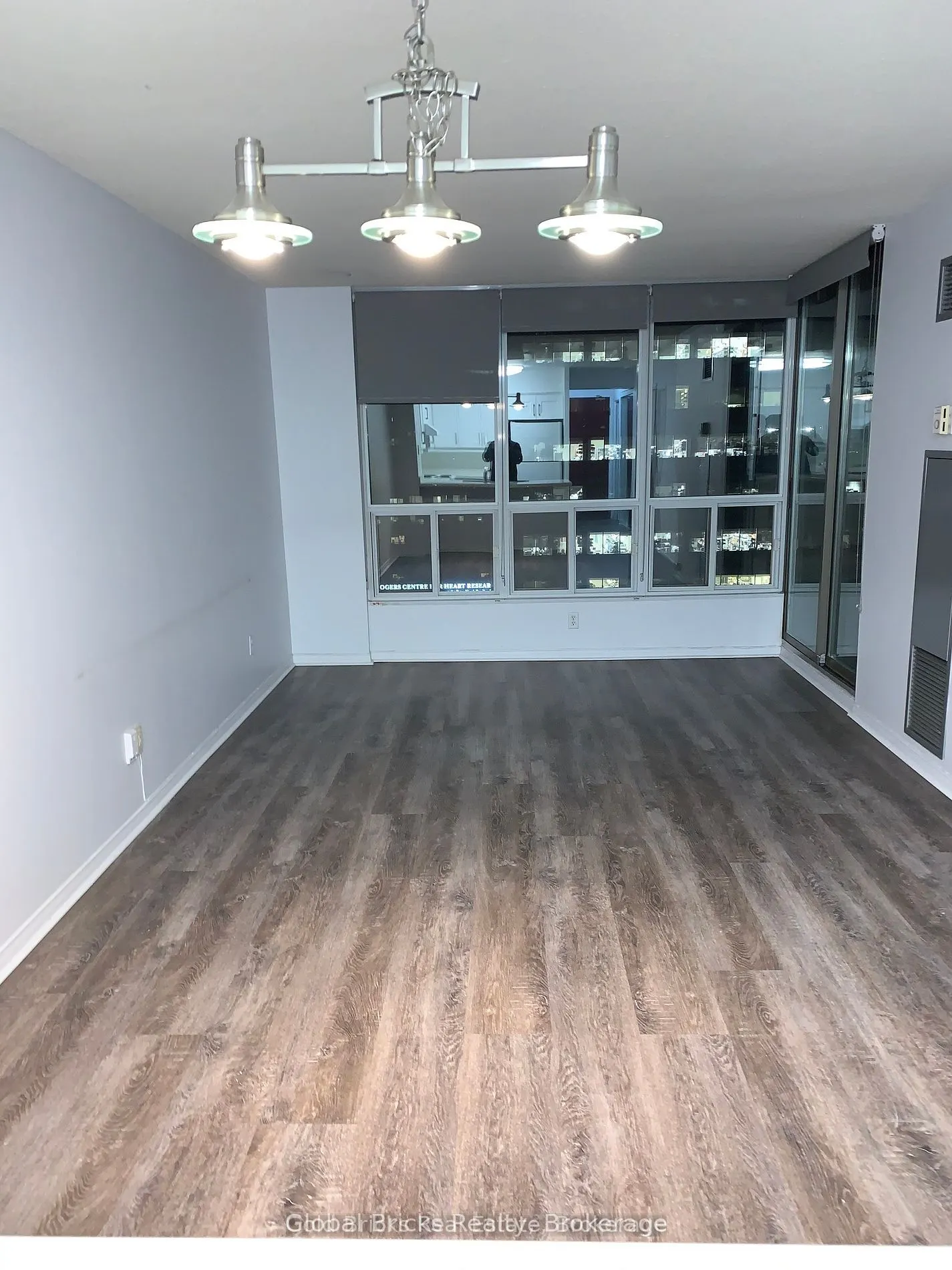 750 Bay Street, #2009
