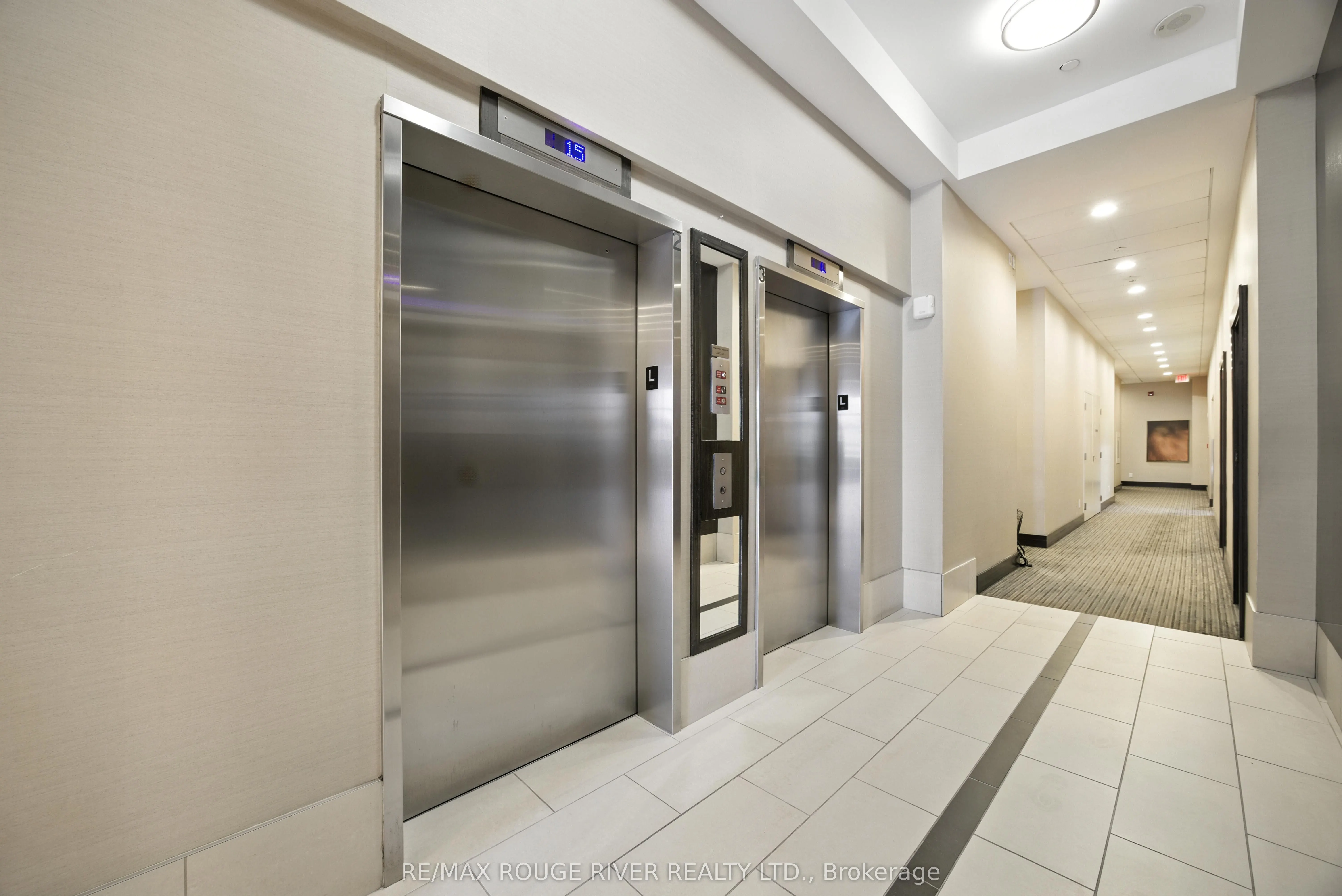 30 Herons Hill Way, #1408