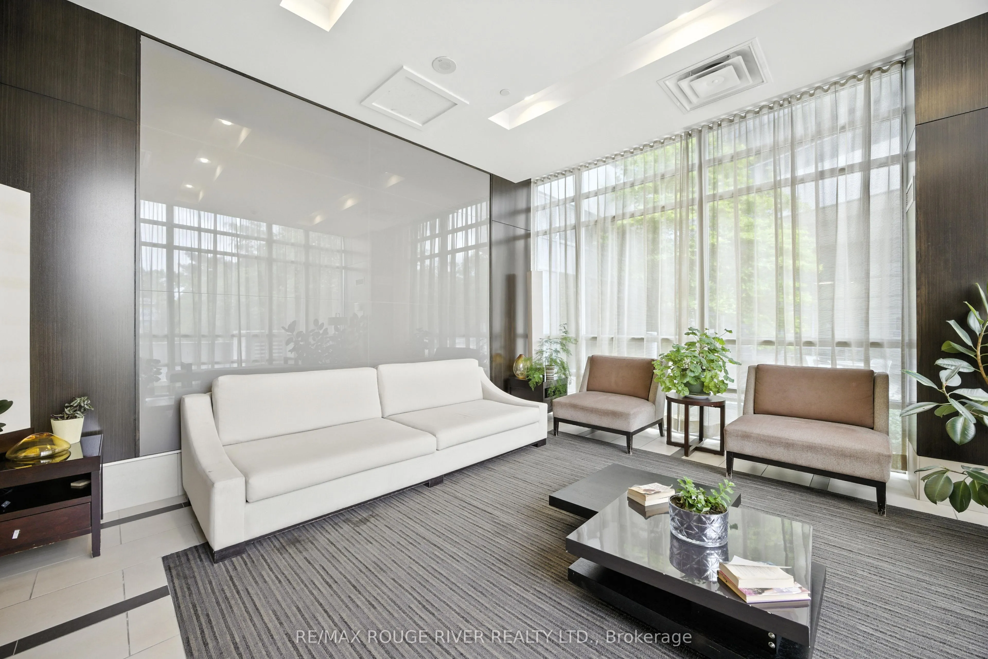 30 Herons Hill Way, #1408