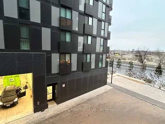 30 Tretti Way, #211