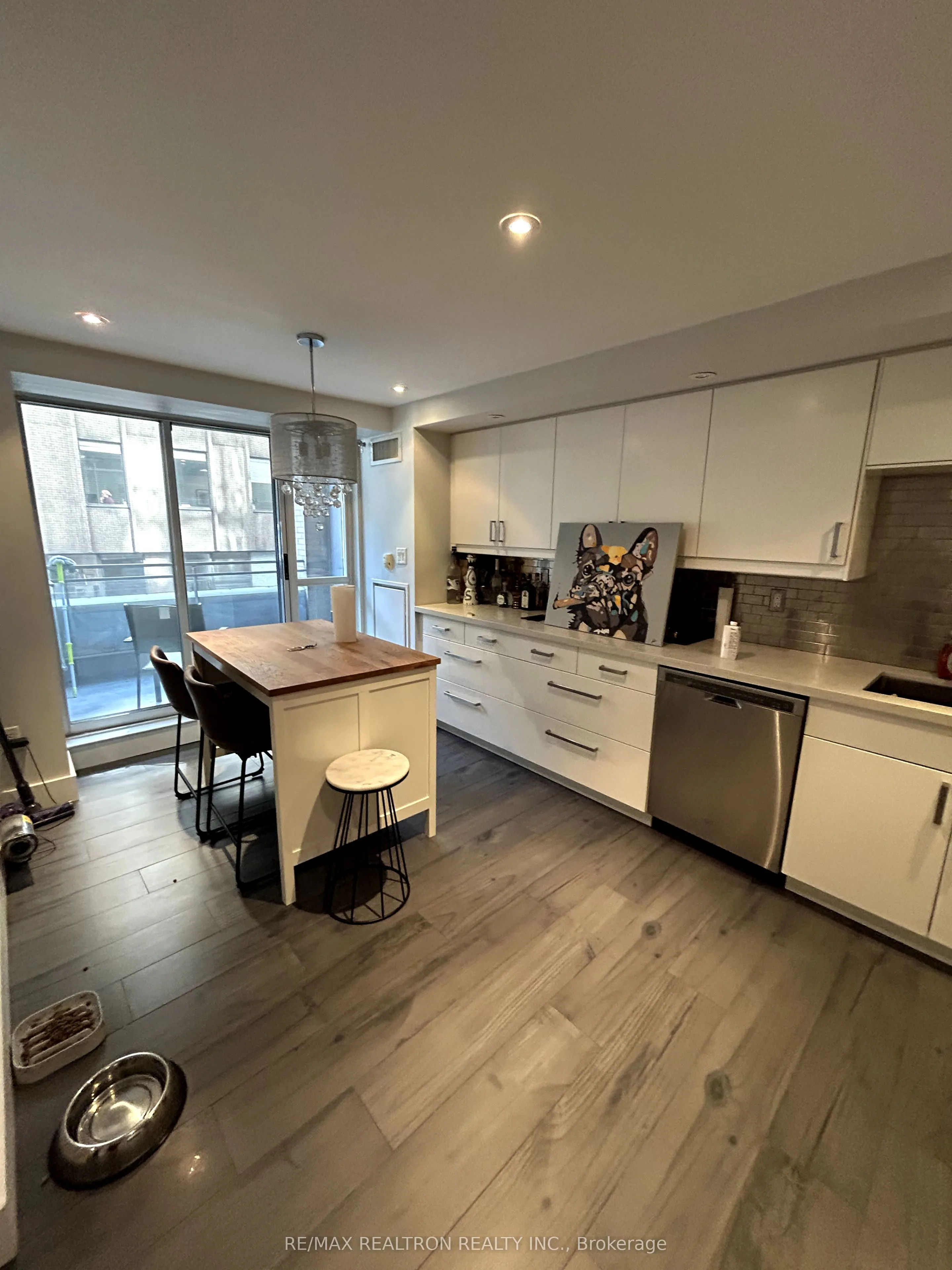 80 Cumberland Street, #301