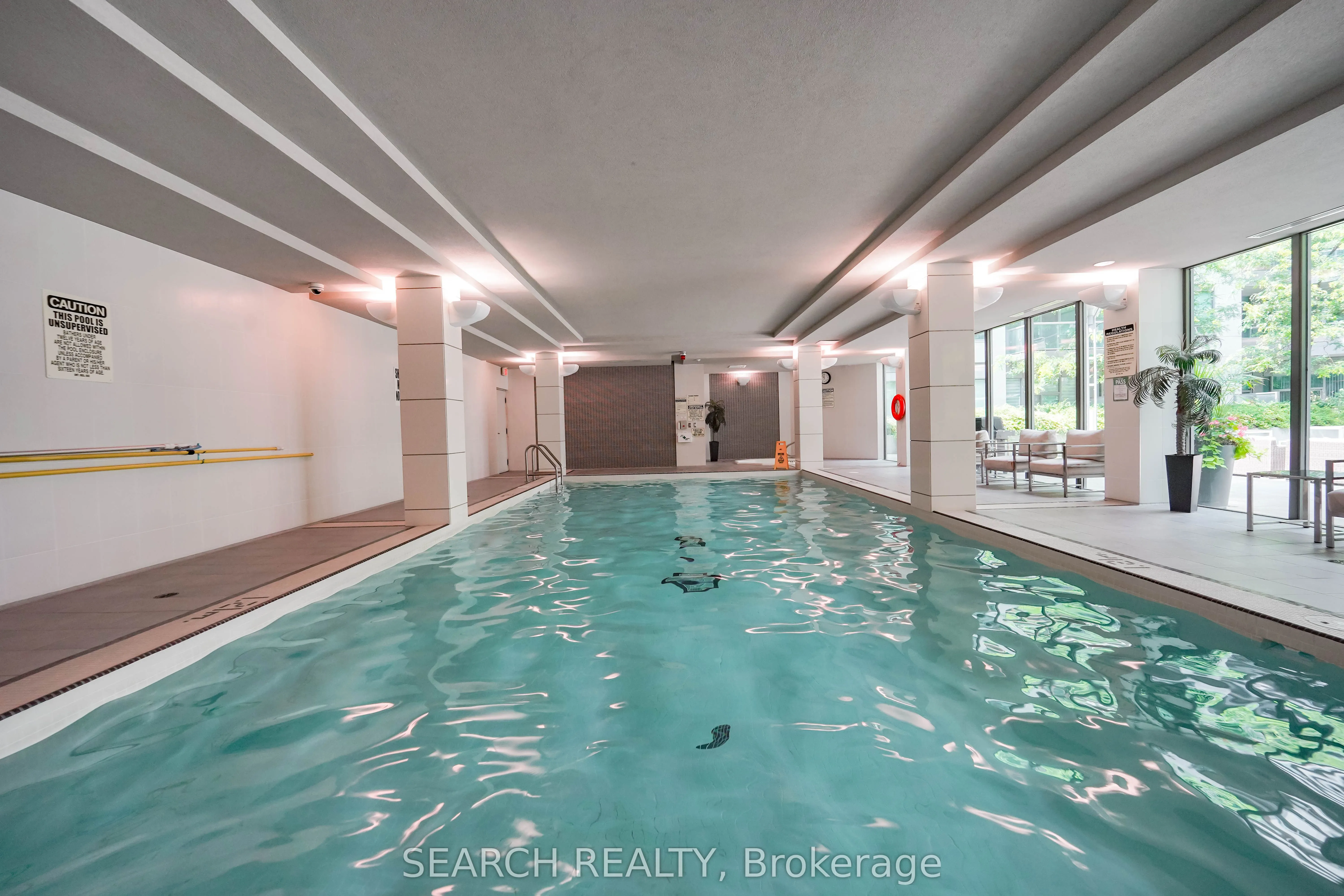 19 Grand Trunk Crescent, #201