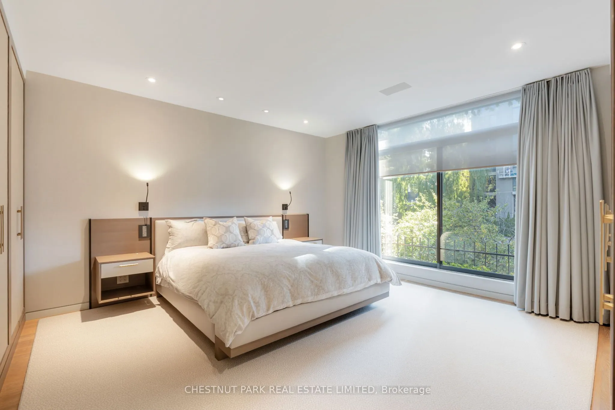 84 Oriole Road, #3