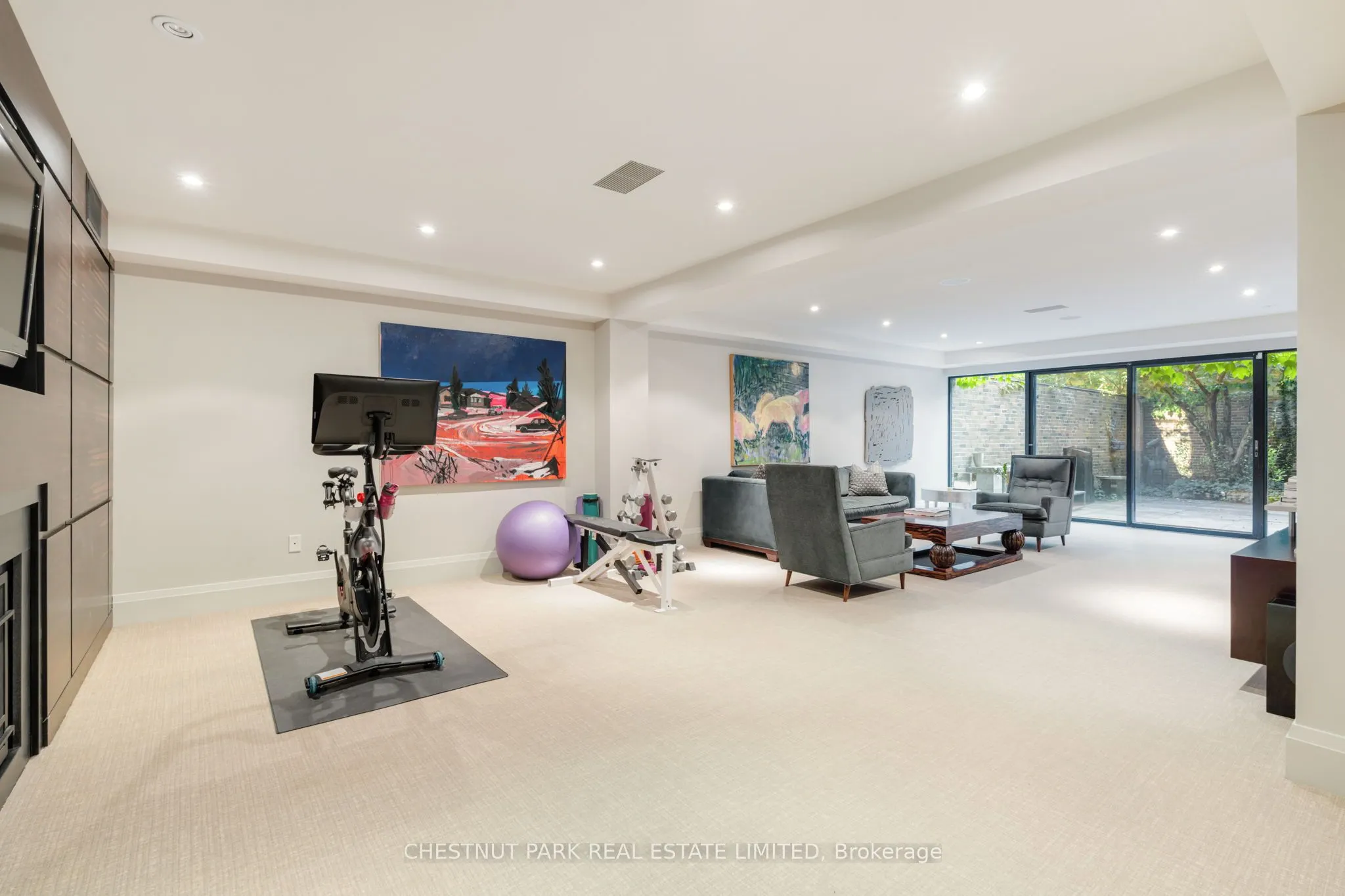 84 Oriole Road, #3
