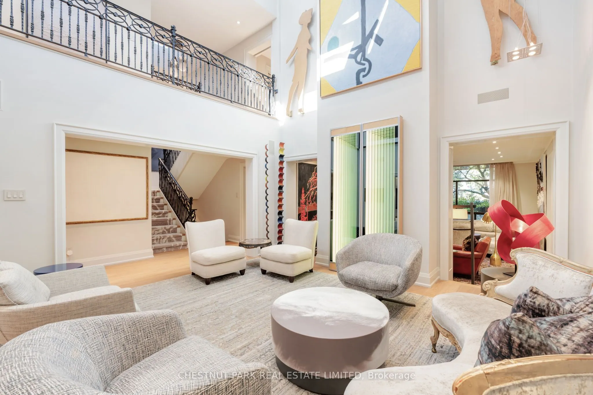 84 Oriole Road, #3