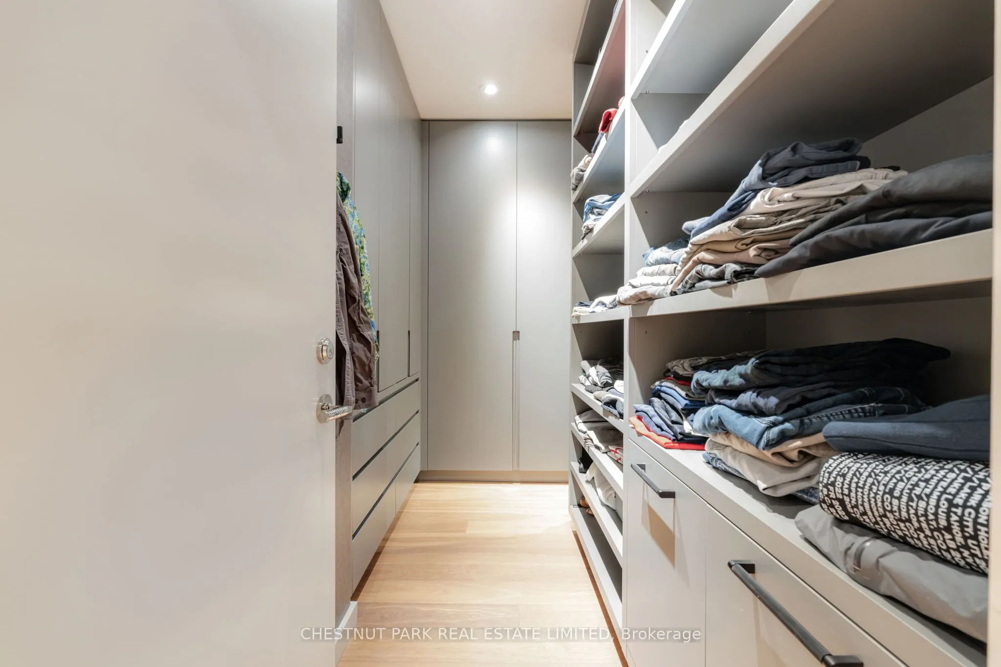 84 Oriole Road, #3