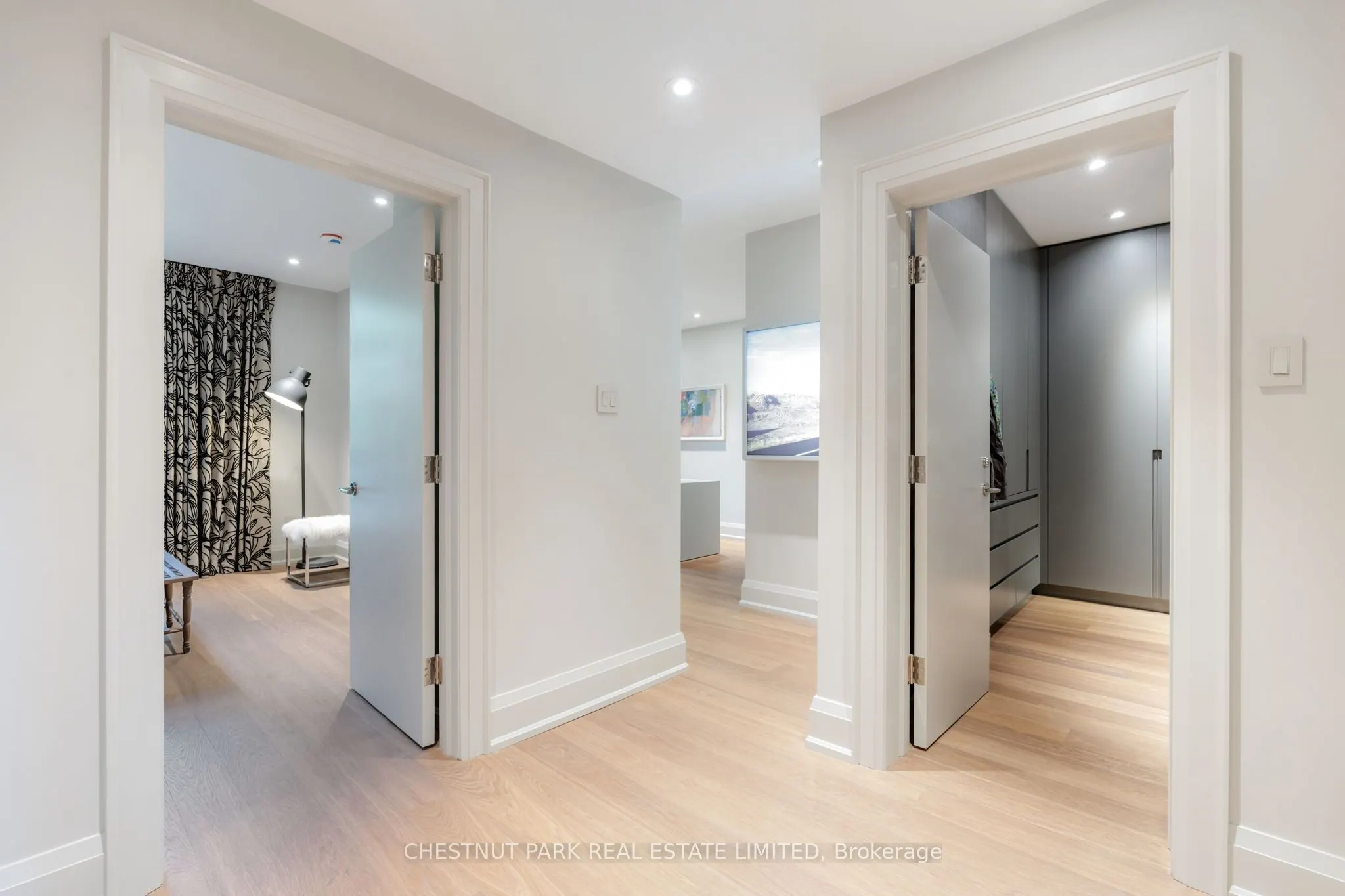 84 Oriole Road, #3