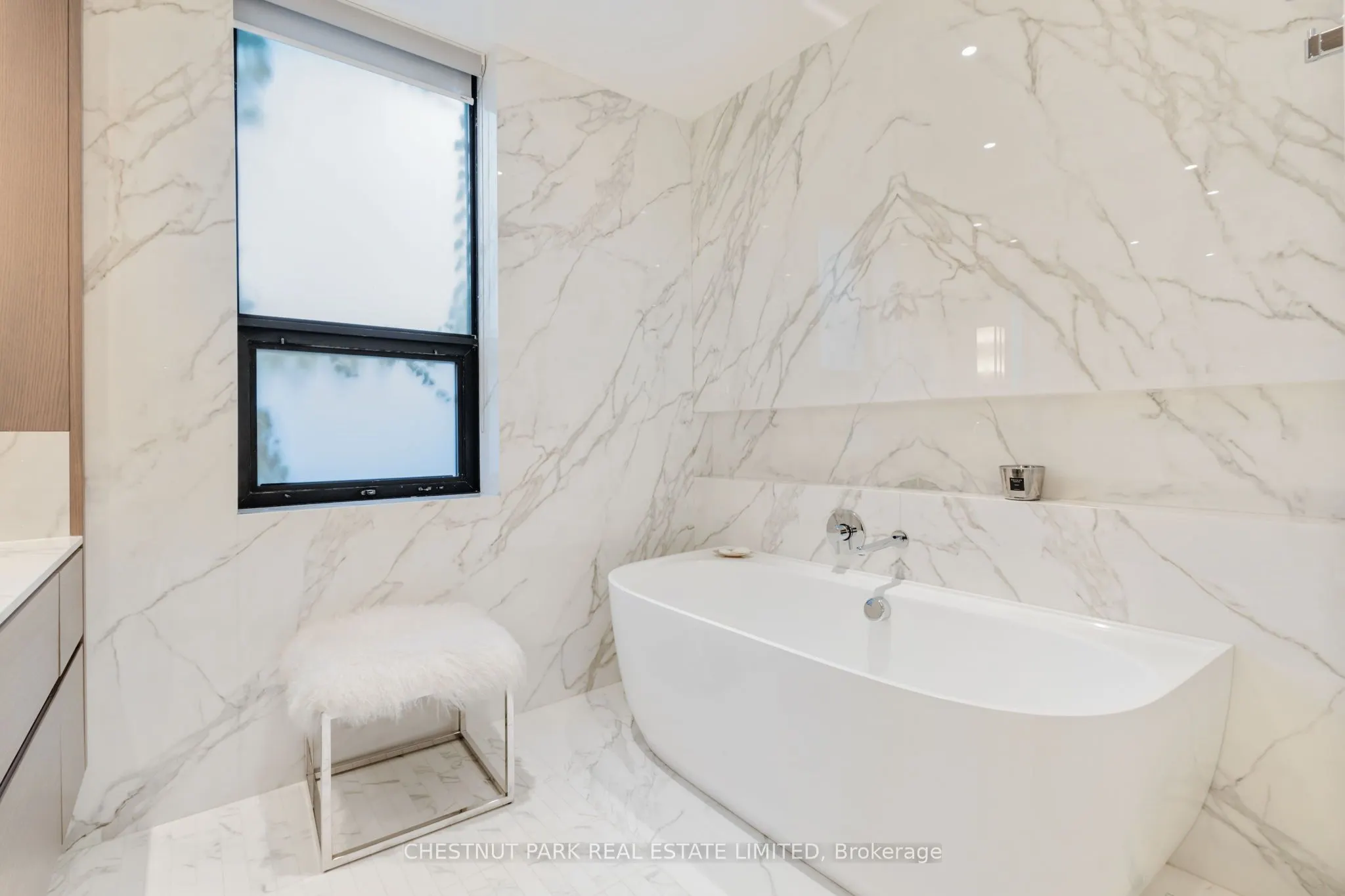 84 Oriole Road, #3