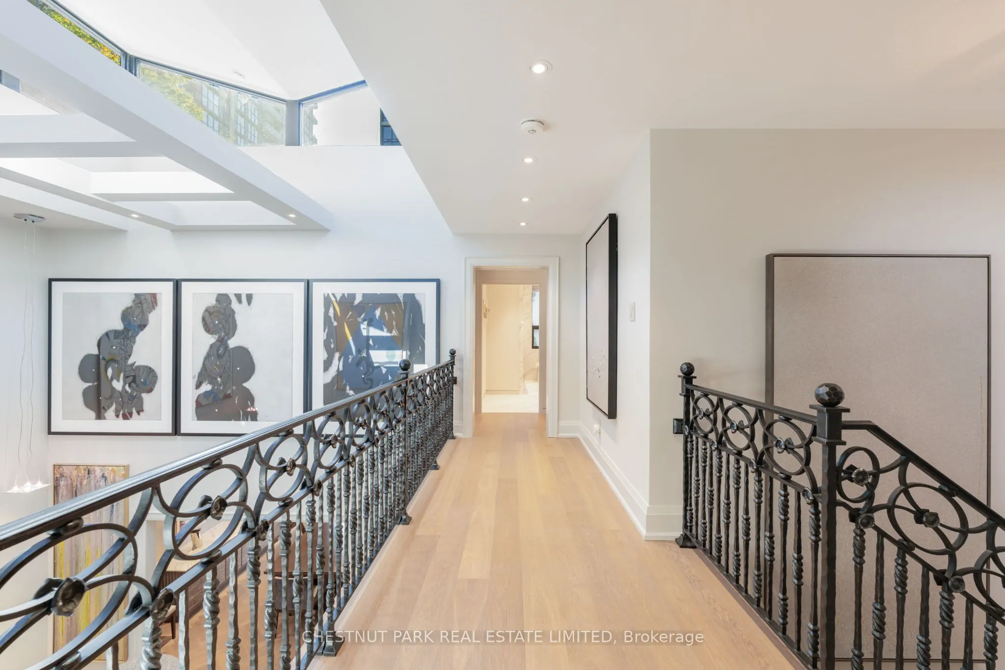 84 Oriole Road, #3