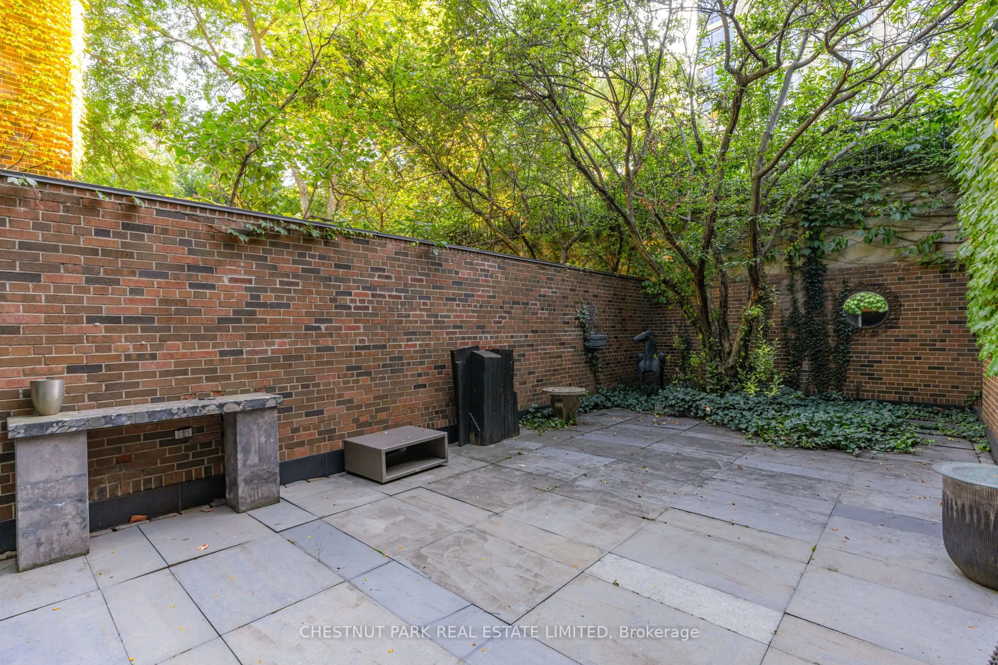 84 Oriole Road, #3