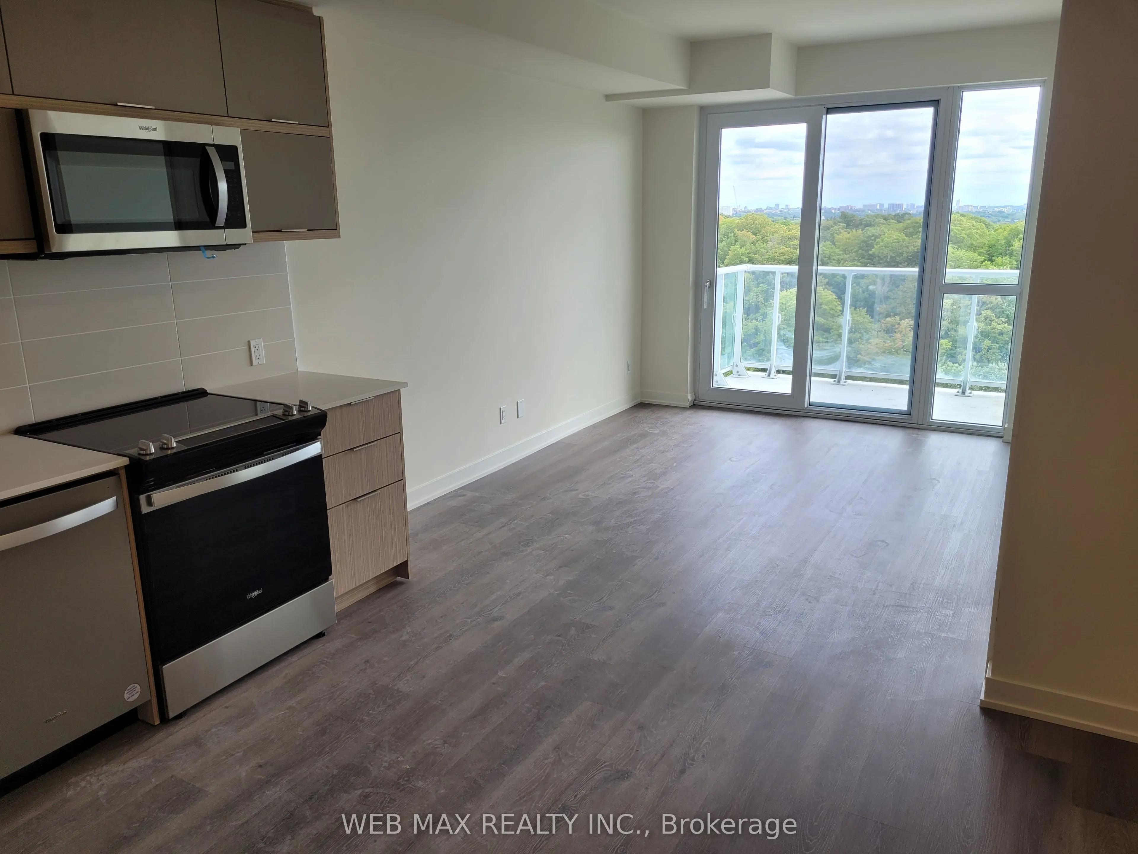 10 Deerlick Court, #1017