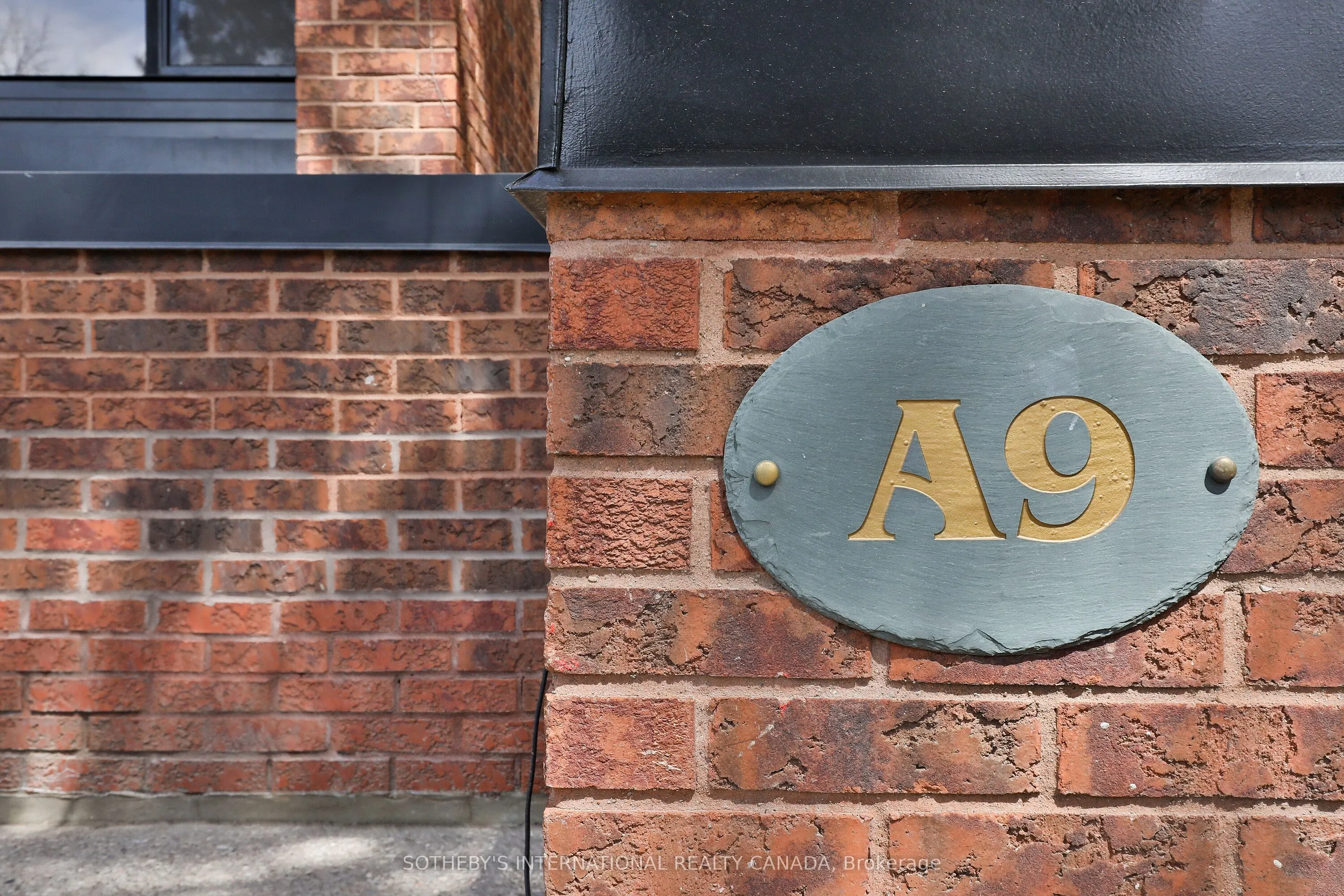 142 Pears Avenue, #A9
