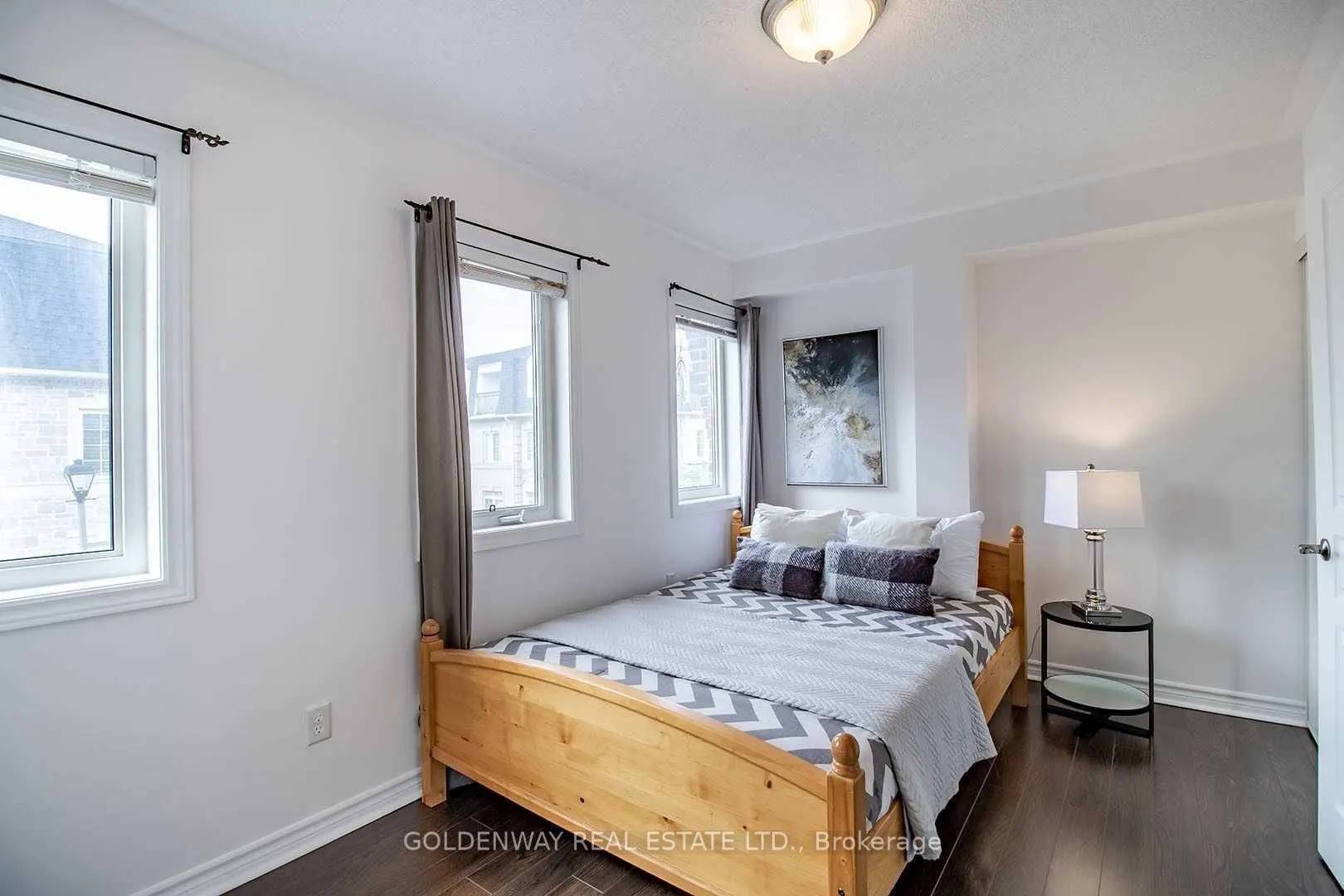 132A Finch Avenue W
