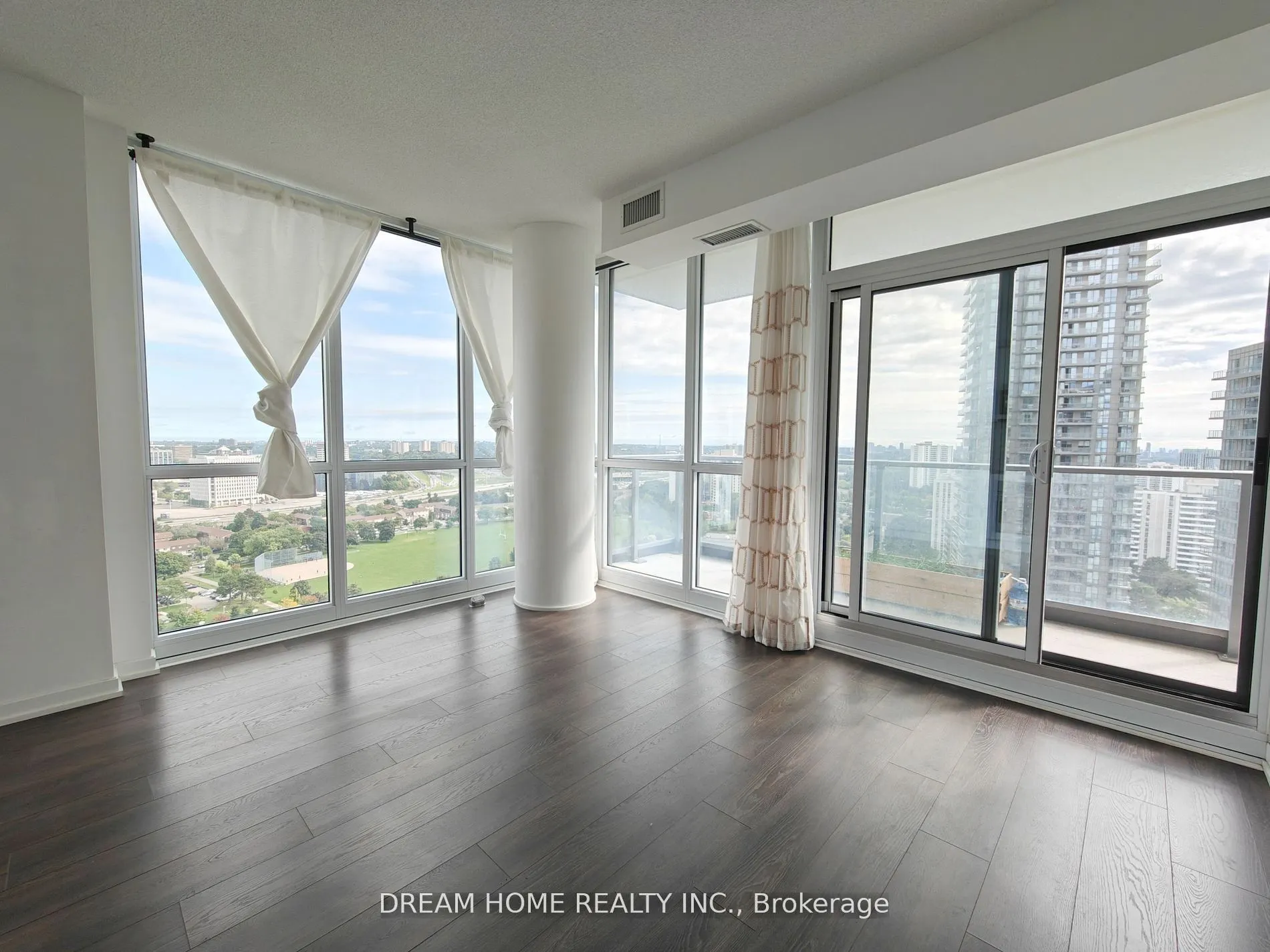 56 Forest Manor Road, #2102