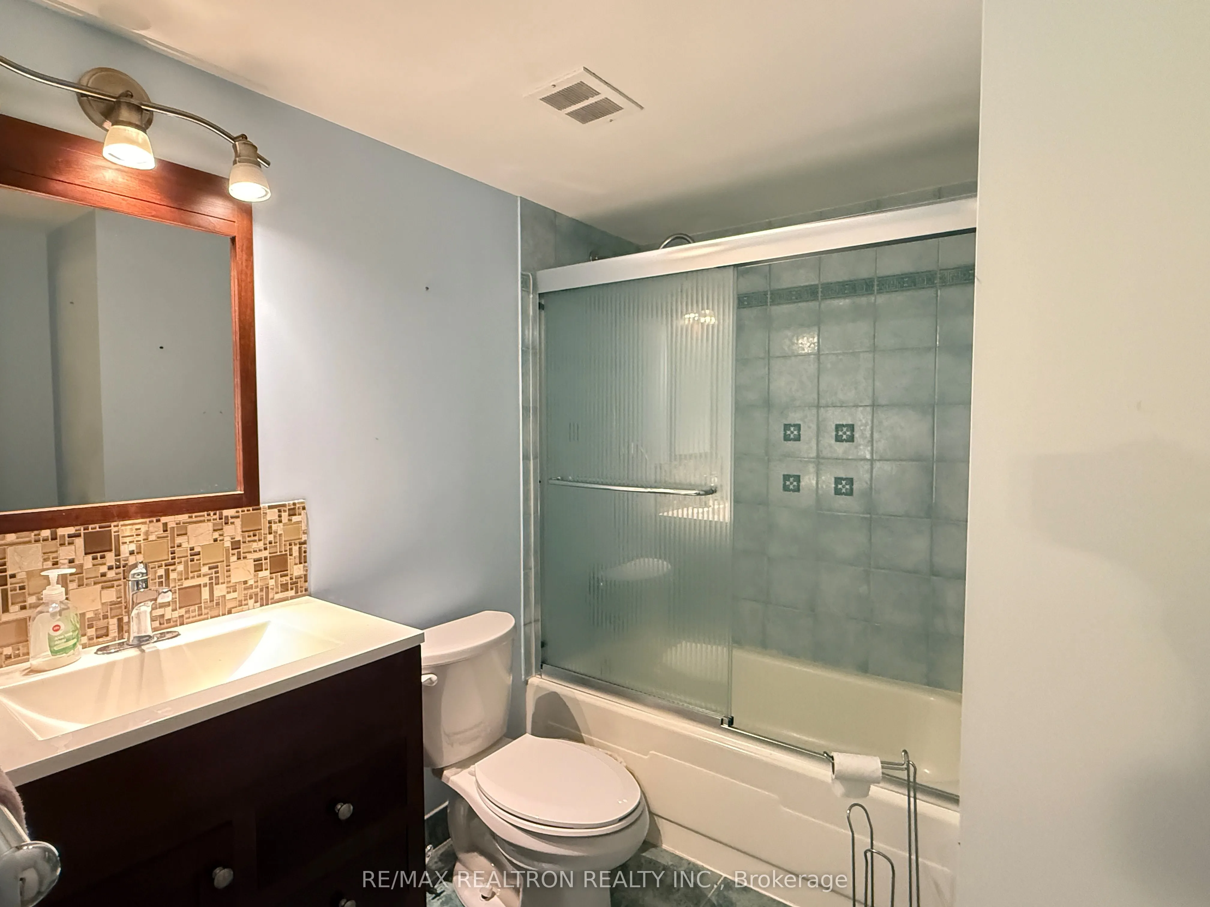 90 Fisherville Road, #1202
