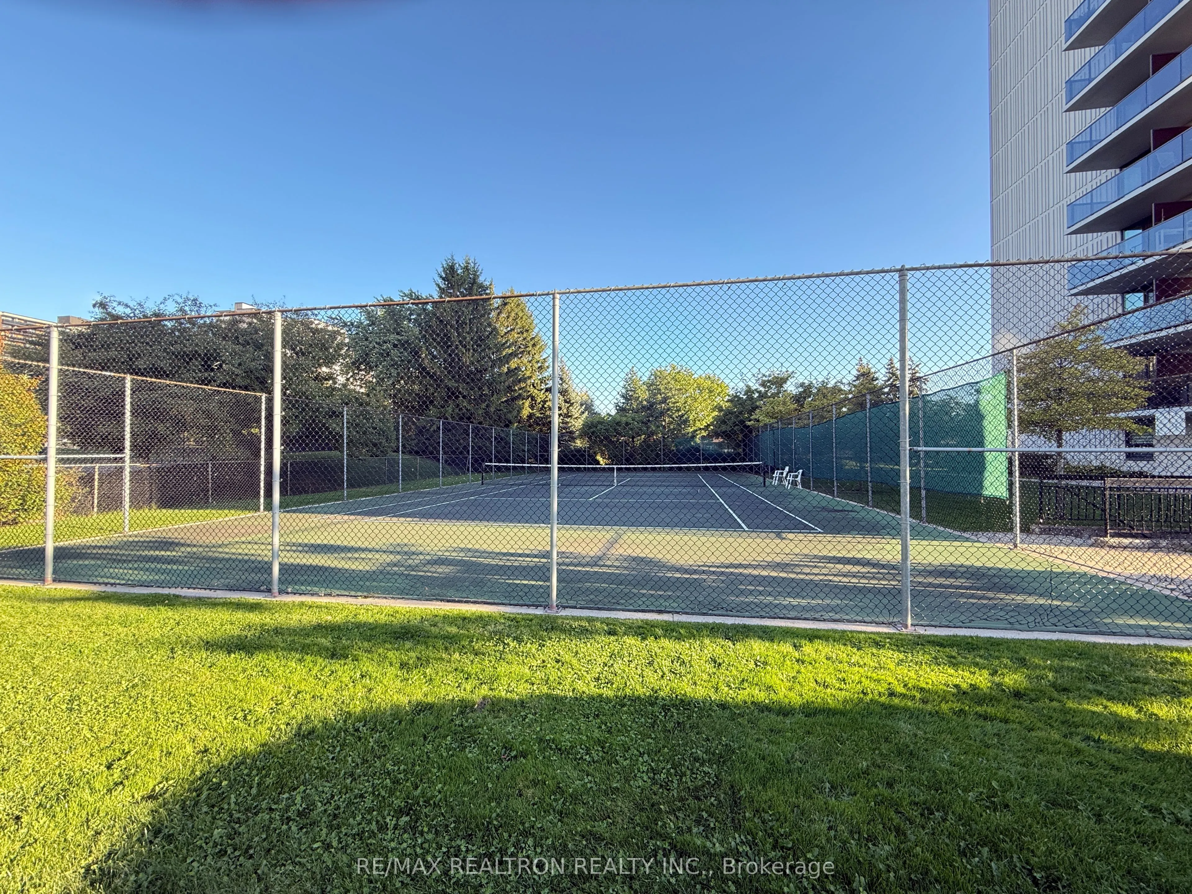 90 Fisherville Road, #1202