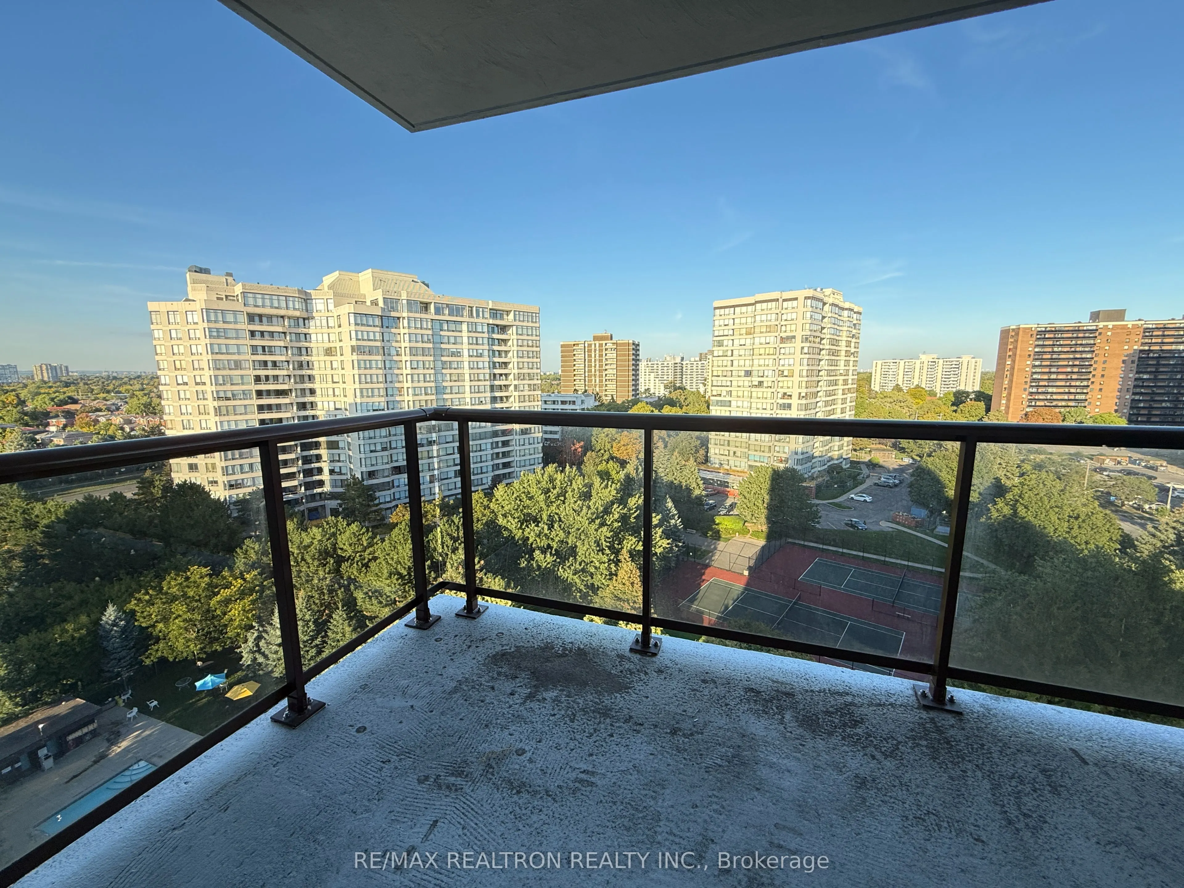 90 Fisherville Road, #1202