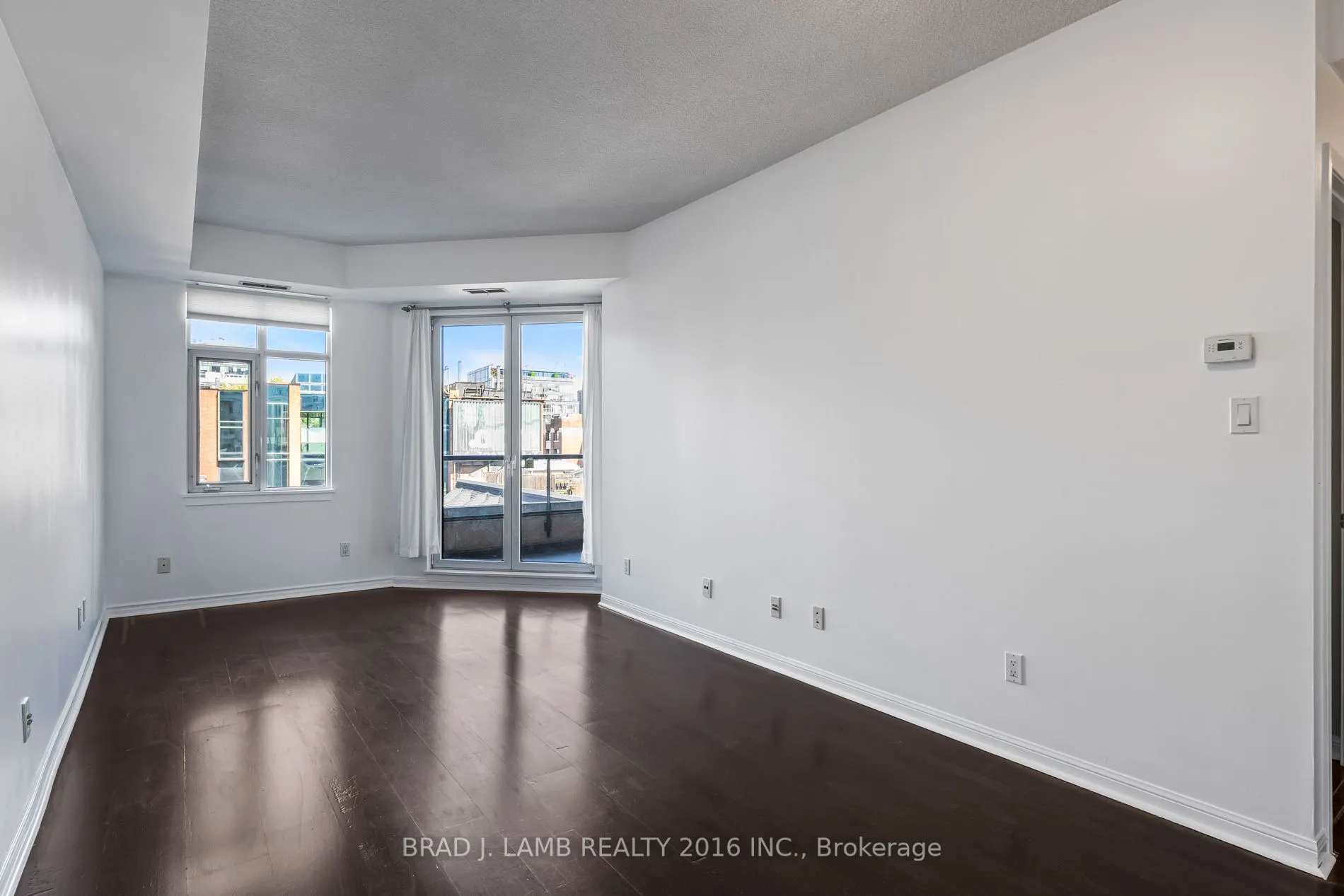550 Front Street W, #428