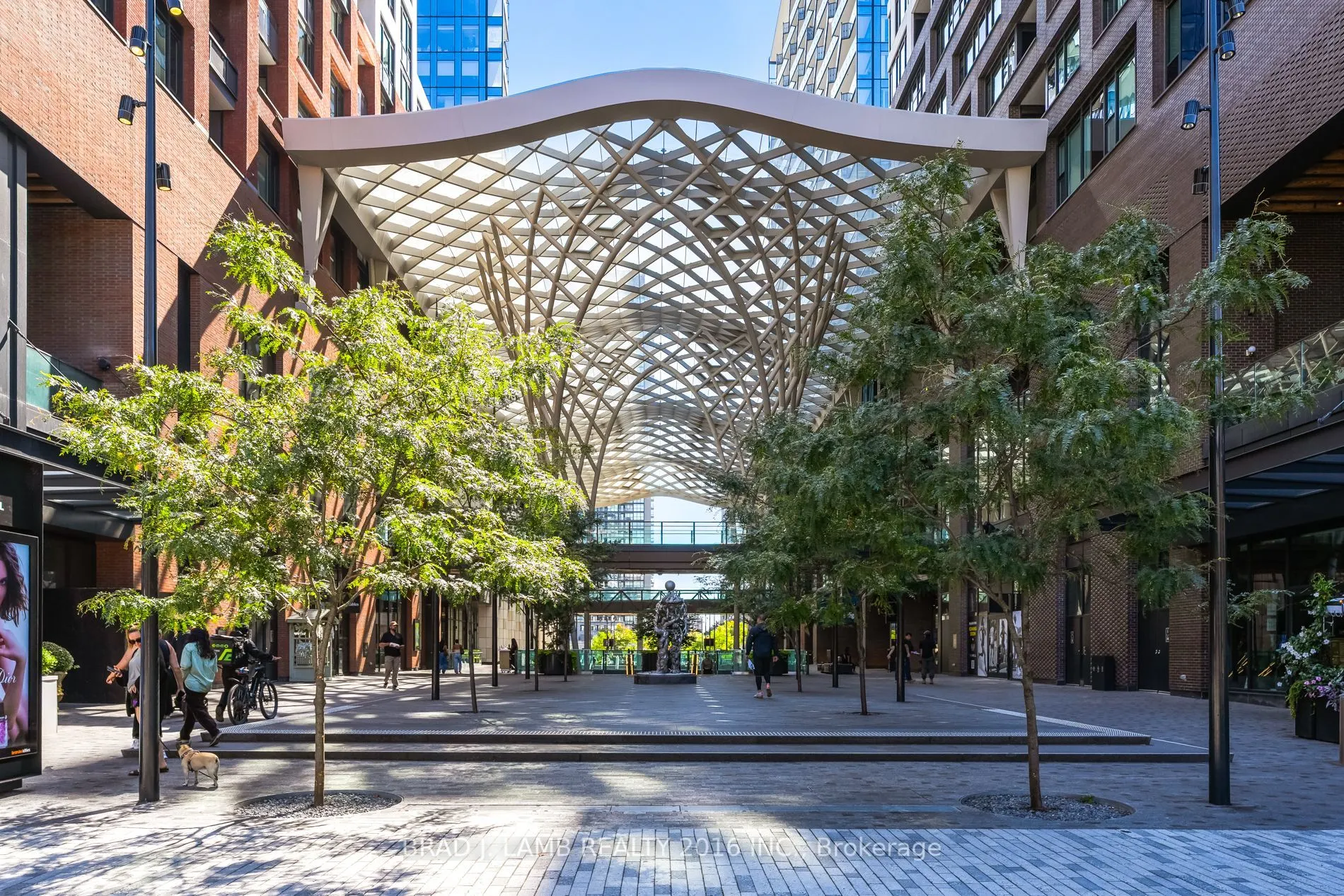 550 Front Street W, #428
