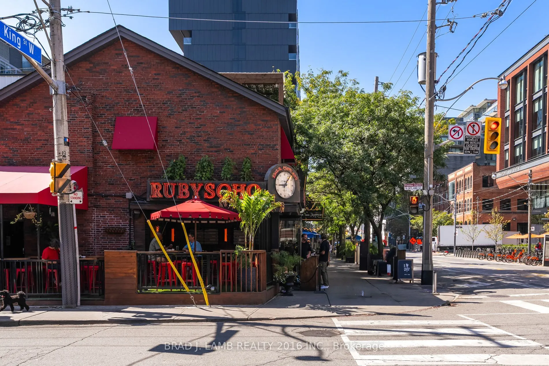 550 Front Street W, #428