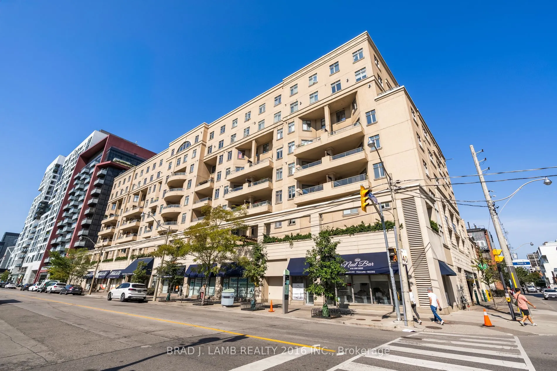 550 Front Street W, #428