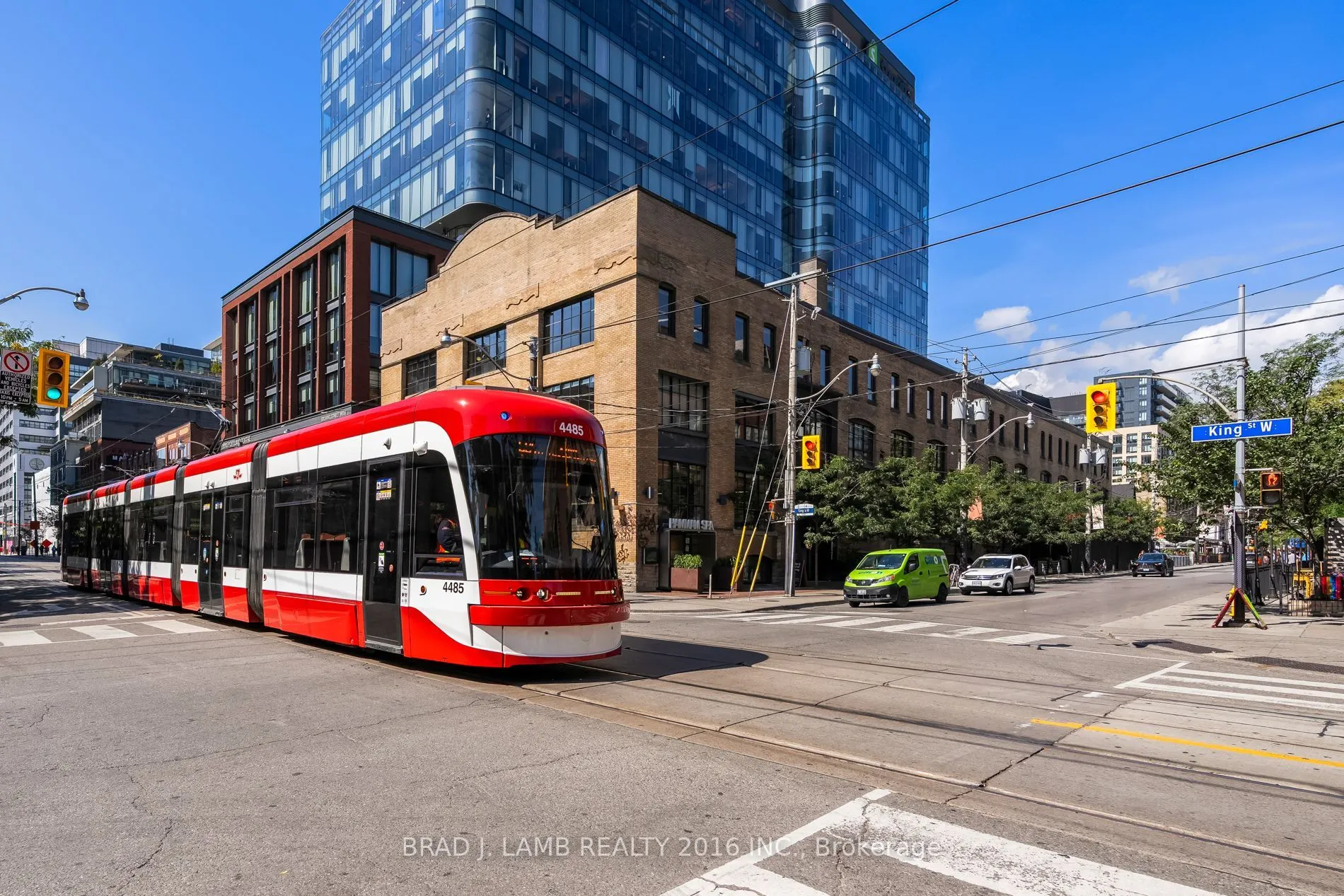 550 Front Street W, #428