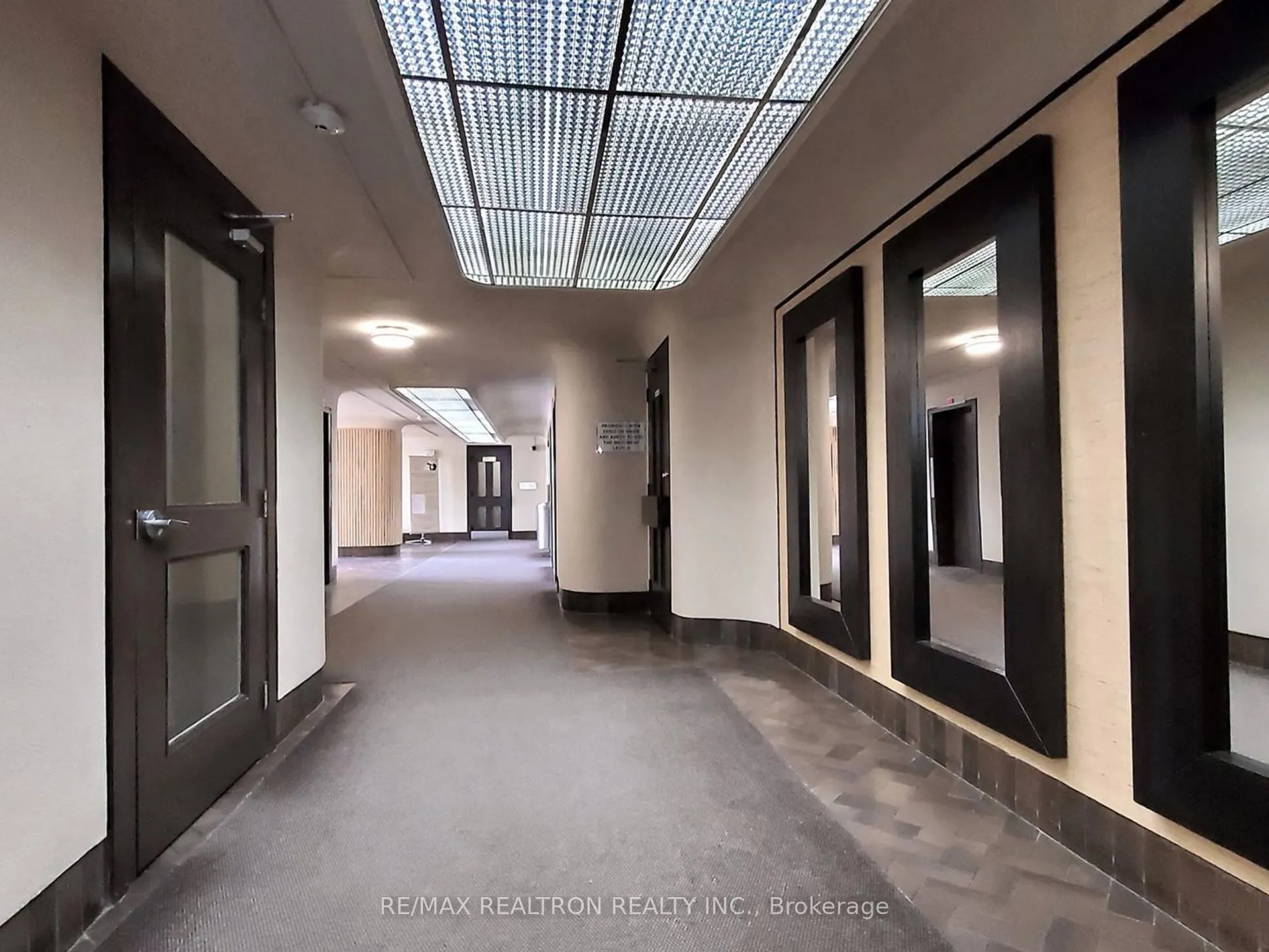 1 Massey Square, #2419