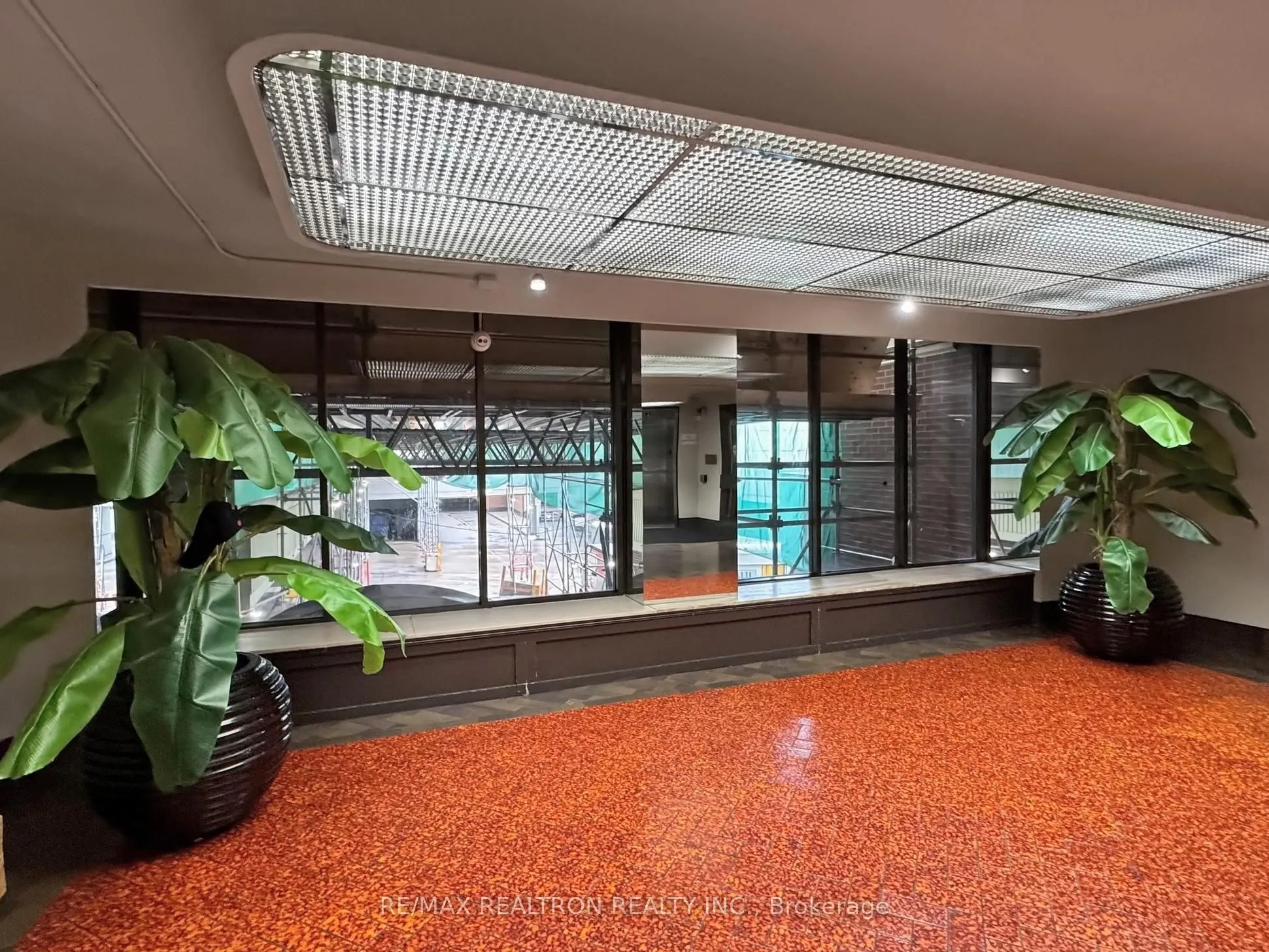 1 Massey Square, #2419