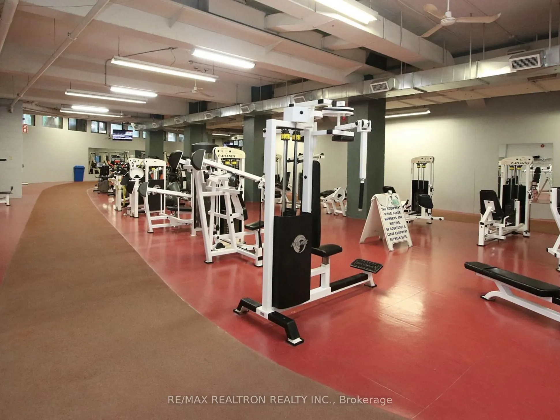 1 Massey Square, #2419