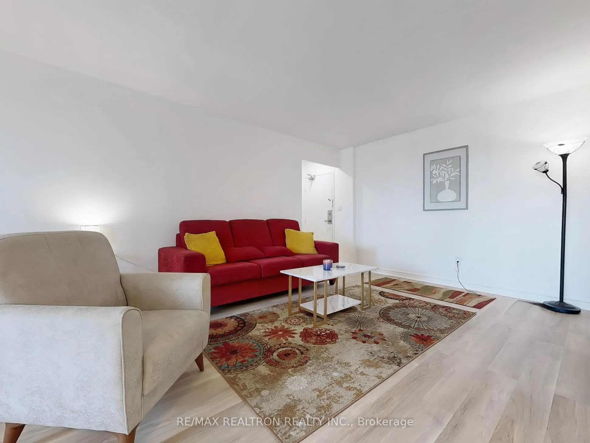 1 Massey Square, #2419