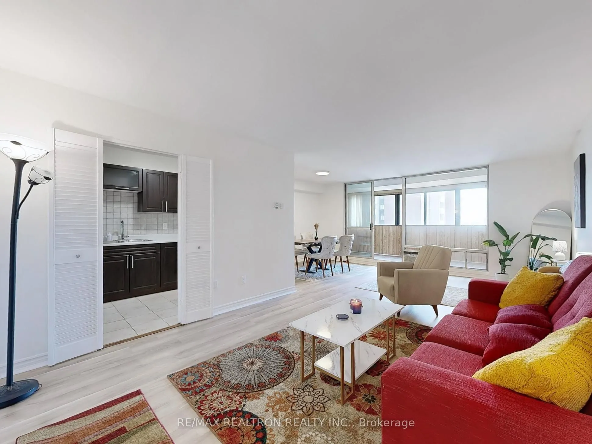 1 Massey Square, #2419